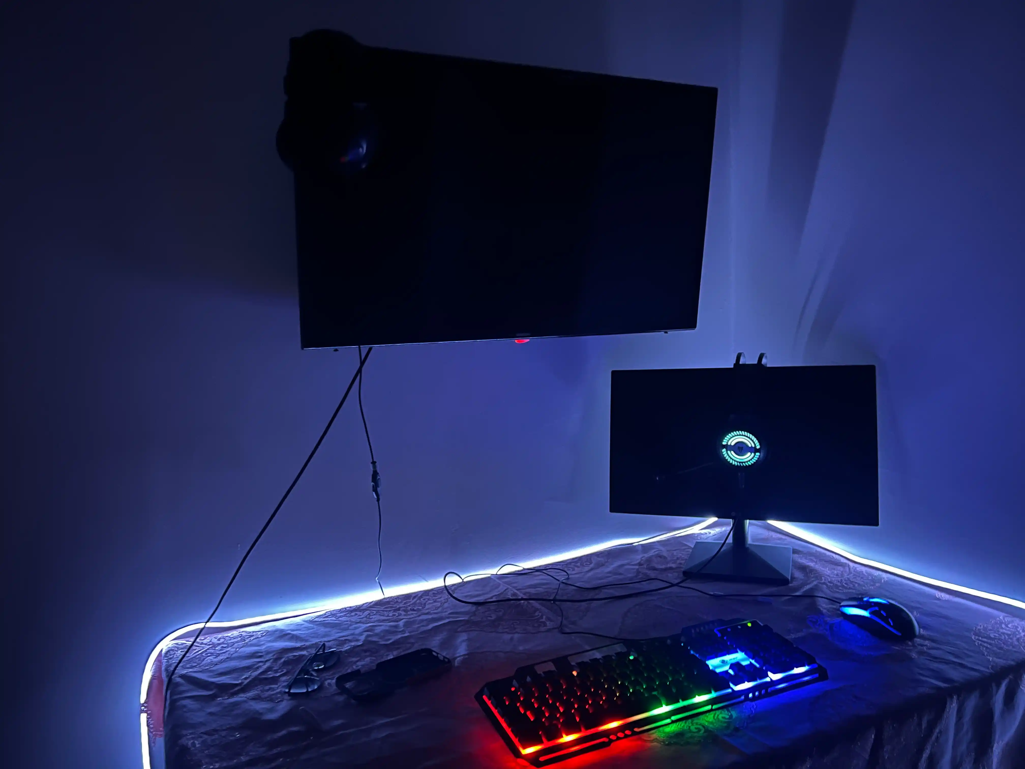 RGB klaviatura, simli, simsiz, mexanik variantlar, klaviatura + sichqoncha to‘plami