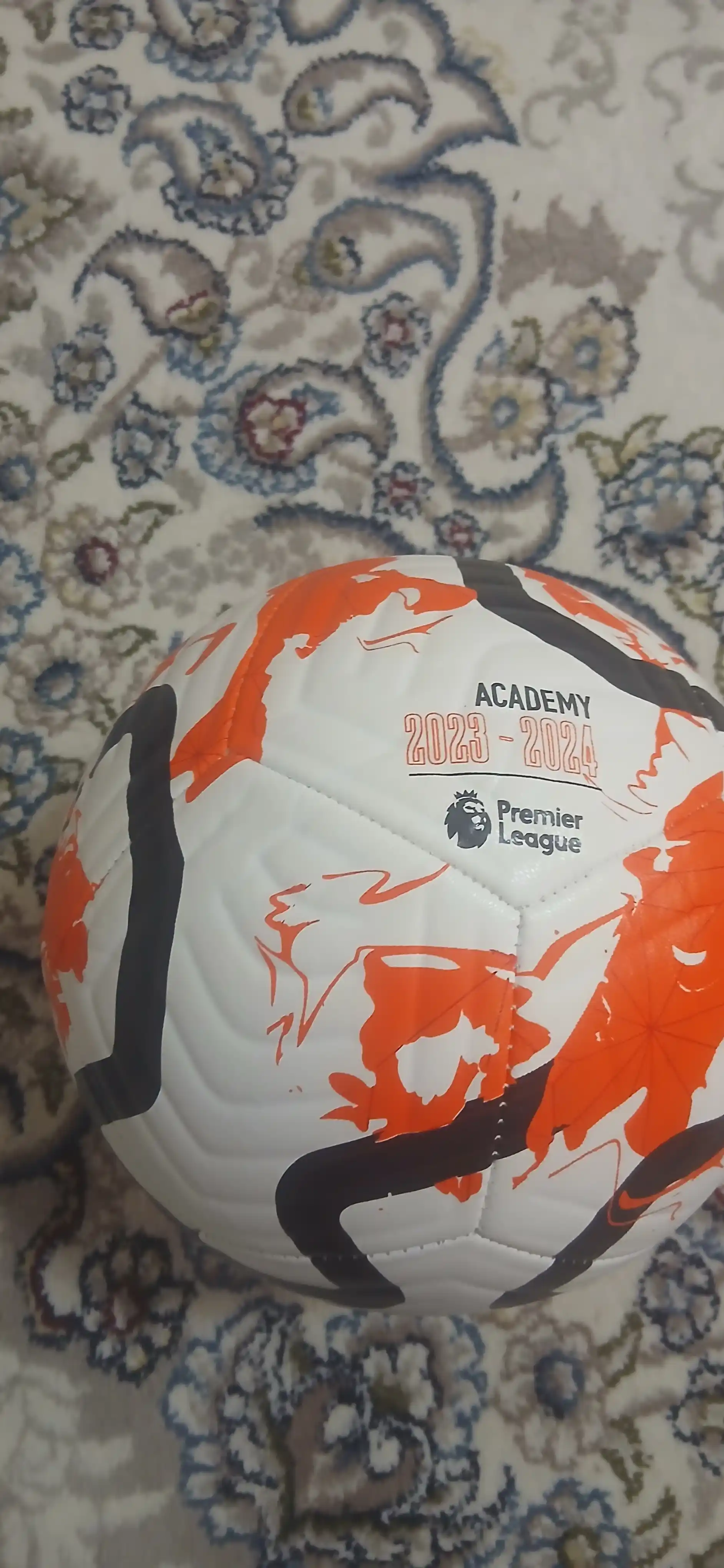 Futbol to‘pi to‘plam bilan (nasos, sumka, to‘r, igna), o‘yin va mashg‘ulotlar uchun