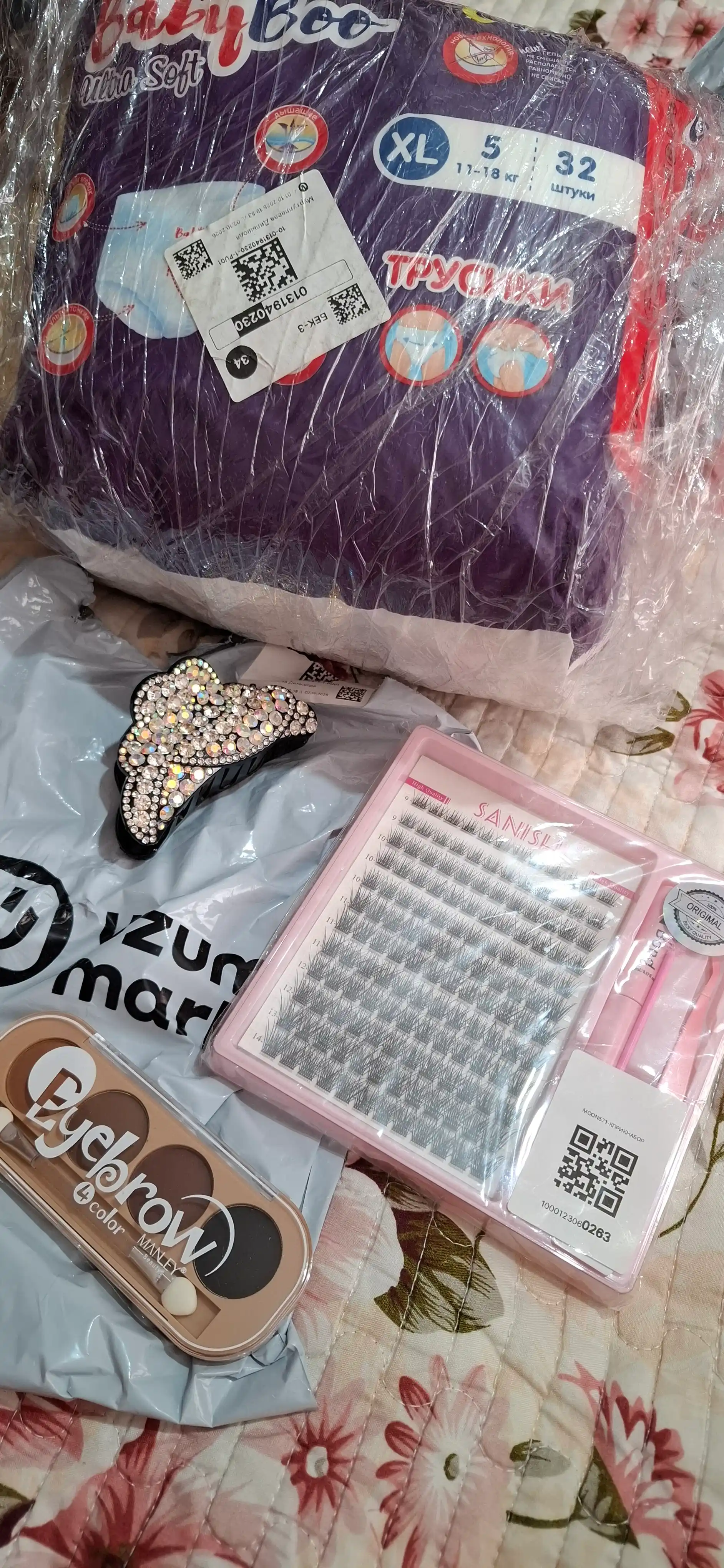 BeautyBox gul, toshlar bilan bezatilgan ko‘rinmas, arqoqli soch to‘g‘nag‘ichi