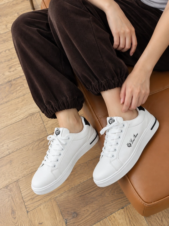 Erkaklar uchun Loro Piana krossovkalari, suniy charm, bog‘ichli, bahor-kuz, 40–44