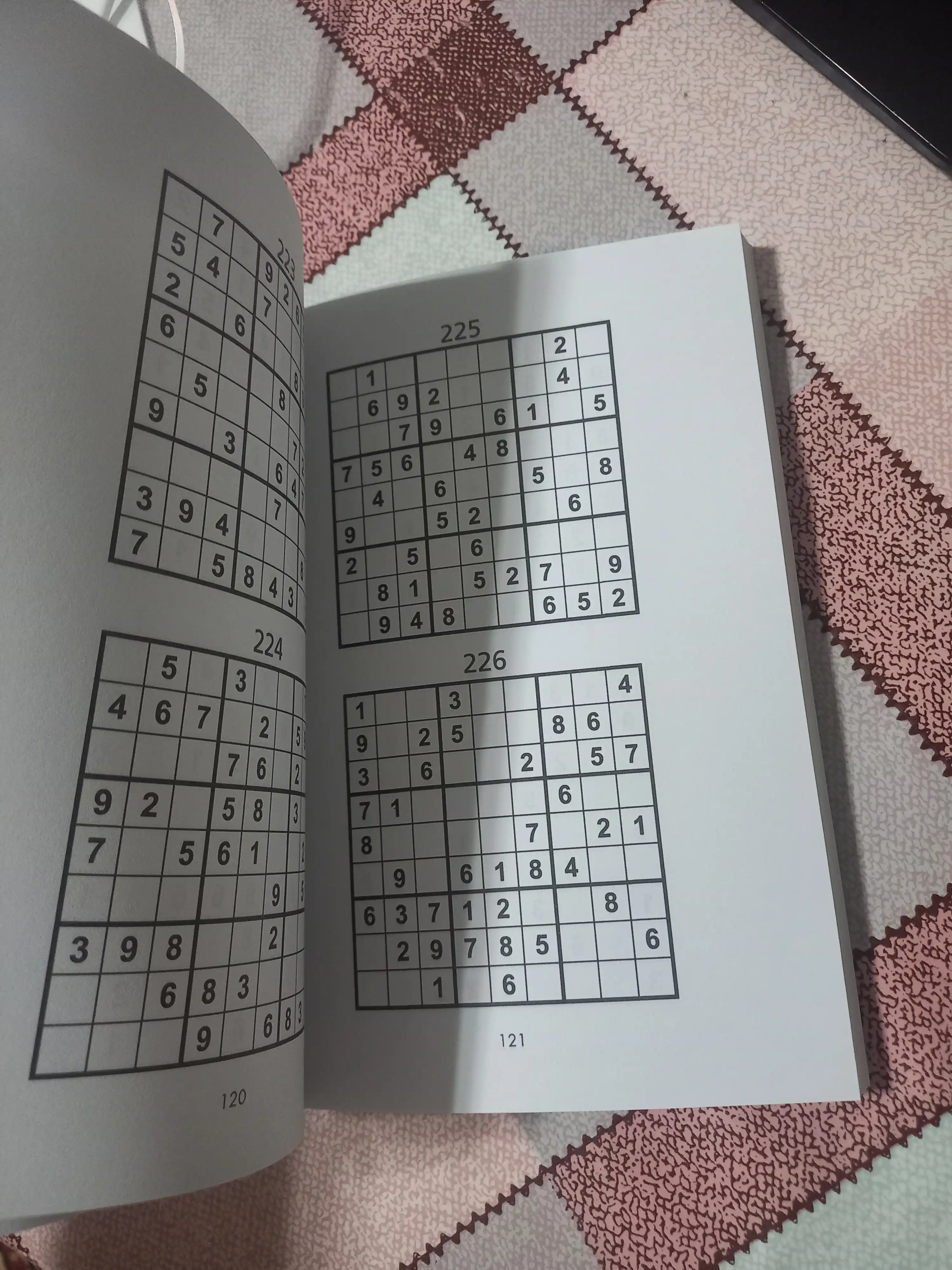 390 ta eng yaxshi sudoku - Yuliya Nikolayeva