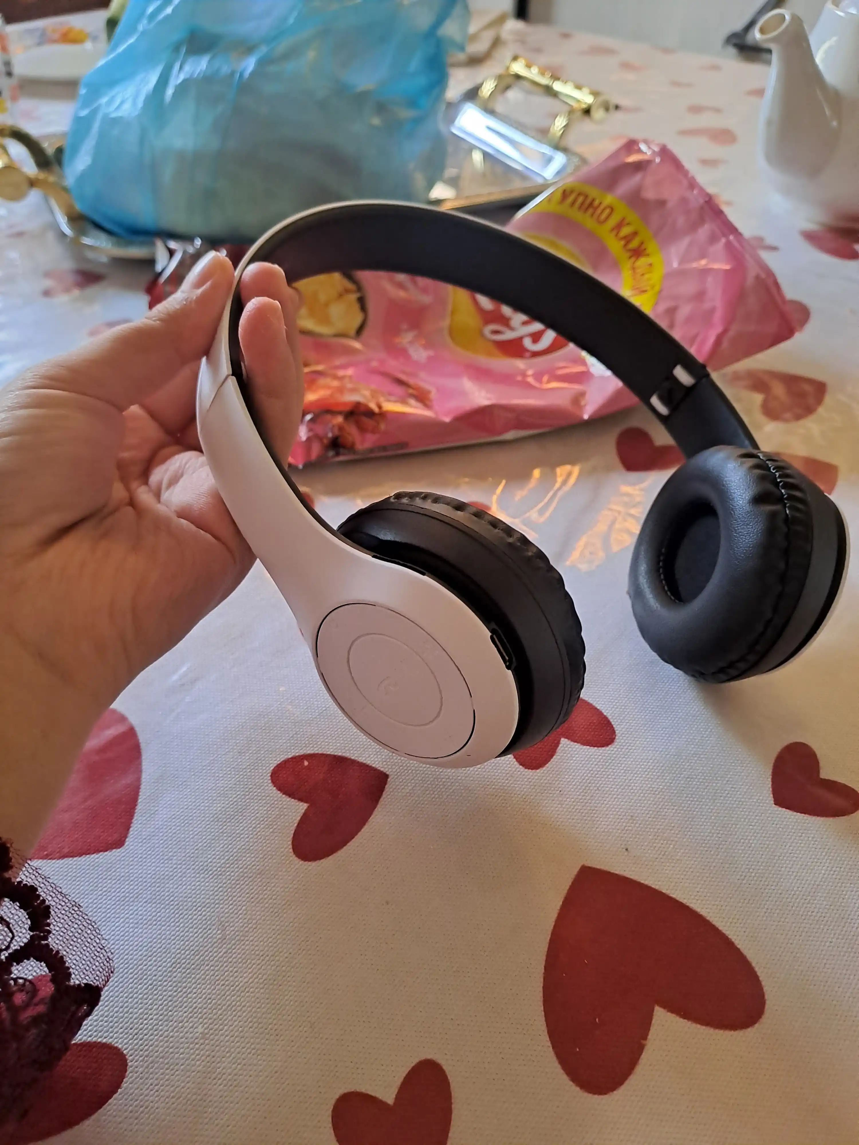 Simsiz quloqchinlar P47, Bluetooth 5.0, yig'iluvchan, mikrofon bilan, shovqinsiz