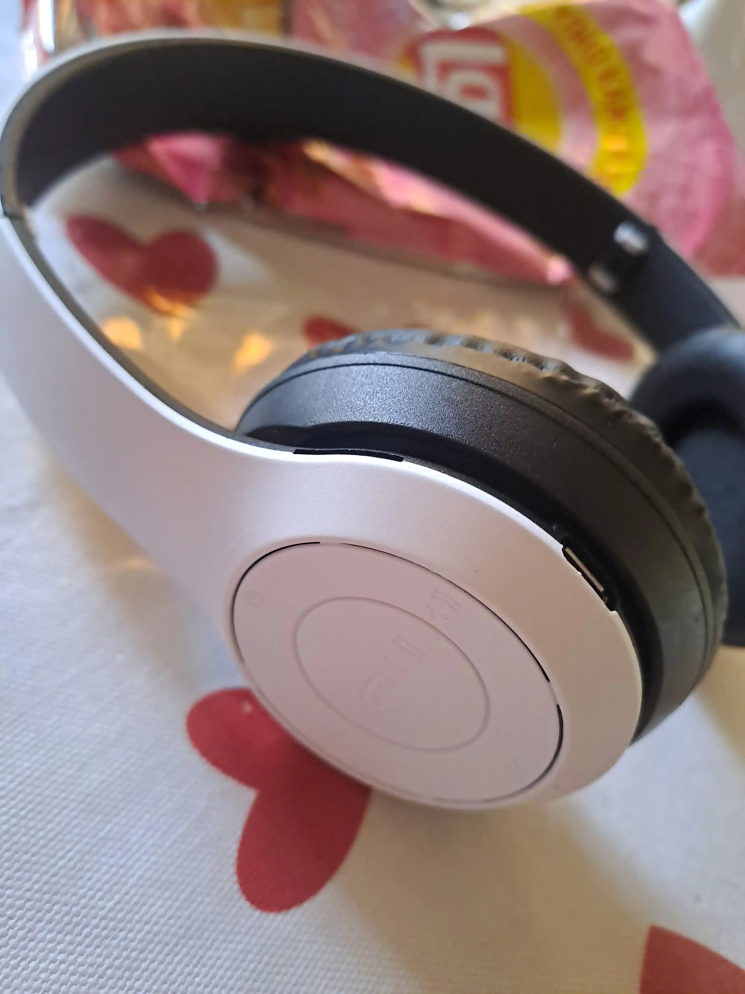 Simsiz quloqchinlar P47, Bluetooth 5.0, yig'iluvchan, mikrofon bilan, shovqinsiz