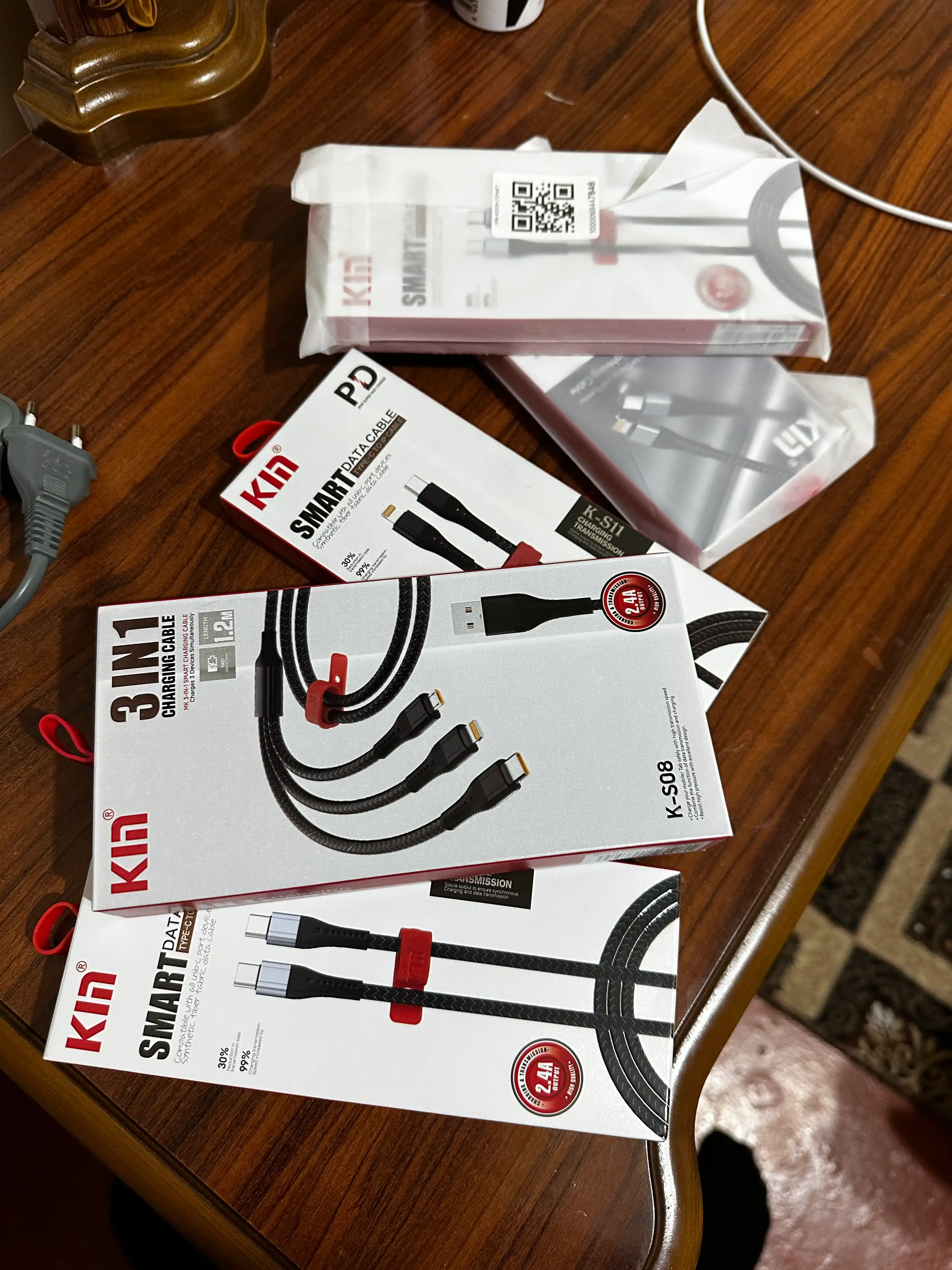 Дата-кабель KIN KS13 4-в-1 Type-C/Lightning/USB-A, быстрая зарядка 60W, 100 см