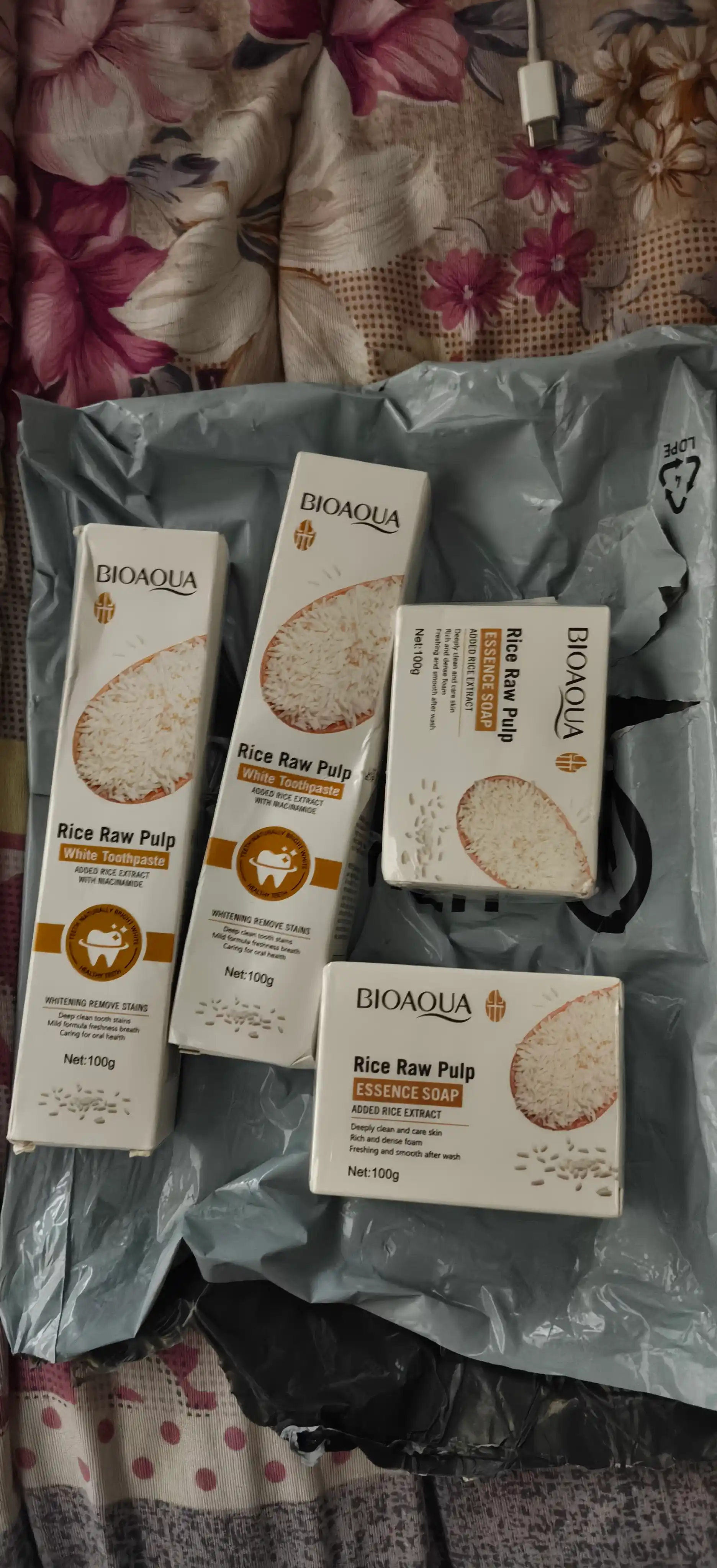 Отбеливающее мыло BIOAQUA с экстрактом риса, для лица и тела, 100 г