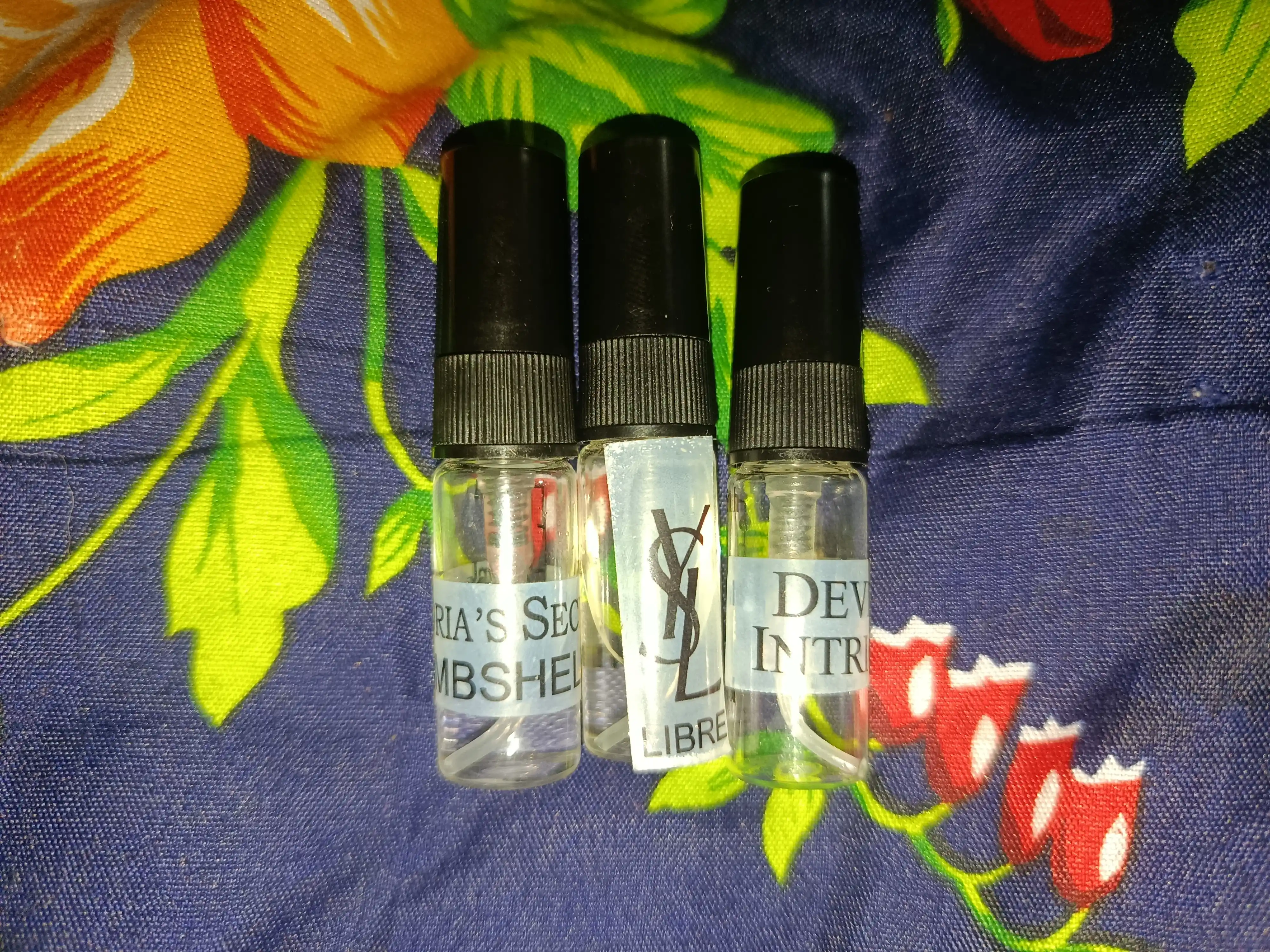 Набор женских духов: VICTORIA'S SECRET, YSL LIBRE, DEVIL'S INTRIGUE, 3 в 1