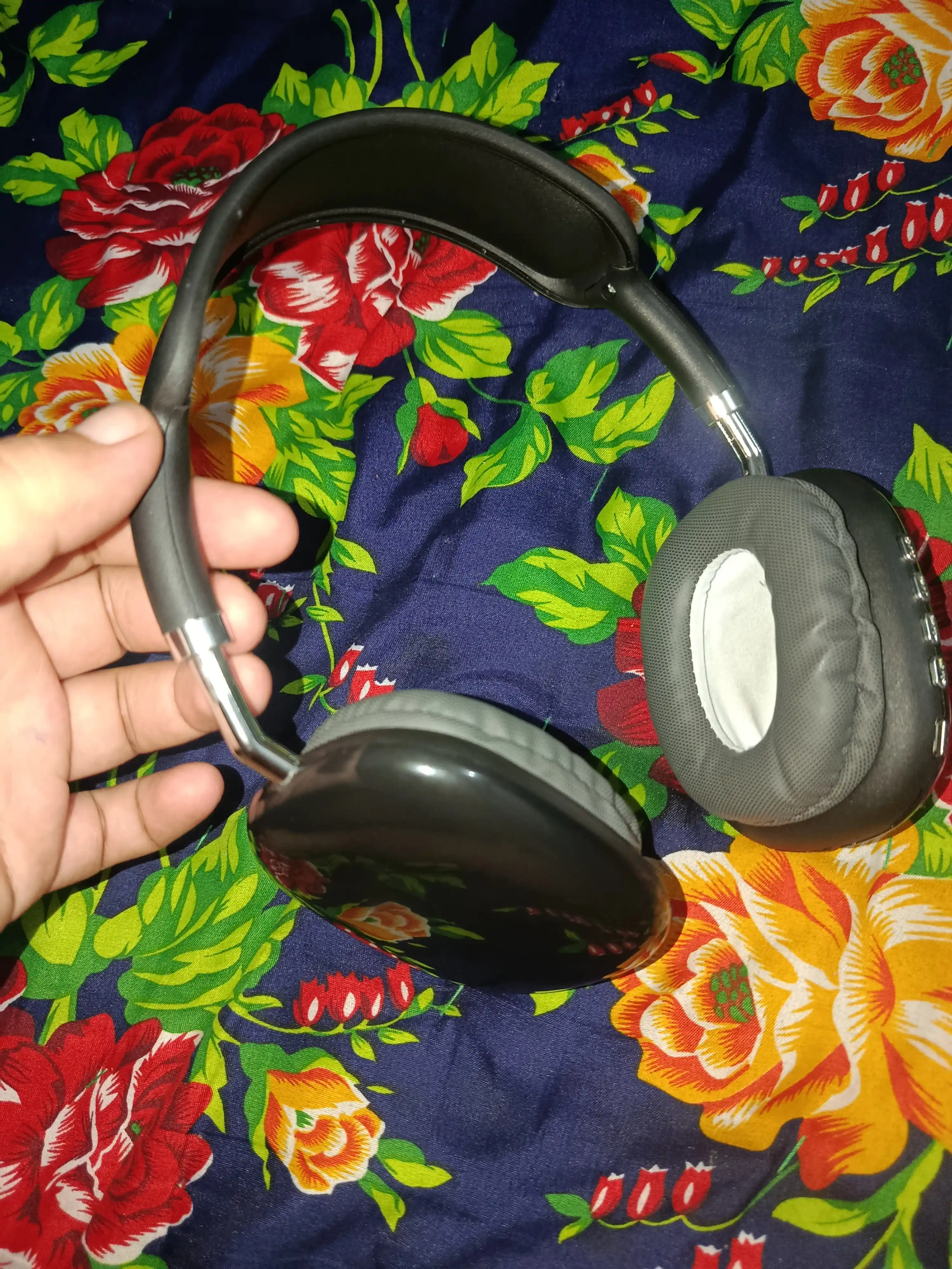 Simsiz Bluetooth P9 quloqchinlari mikrofon bilan 100 A MAX,quloqchin