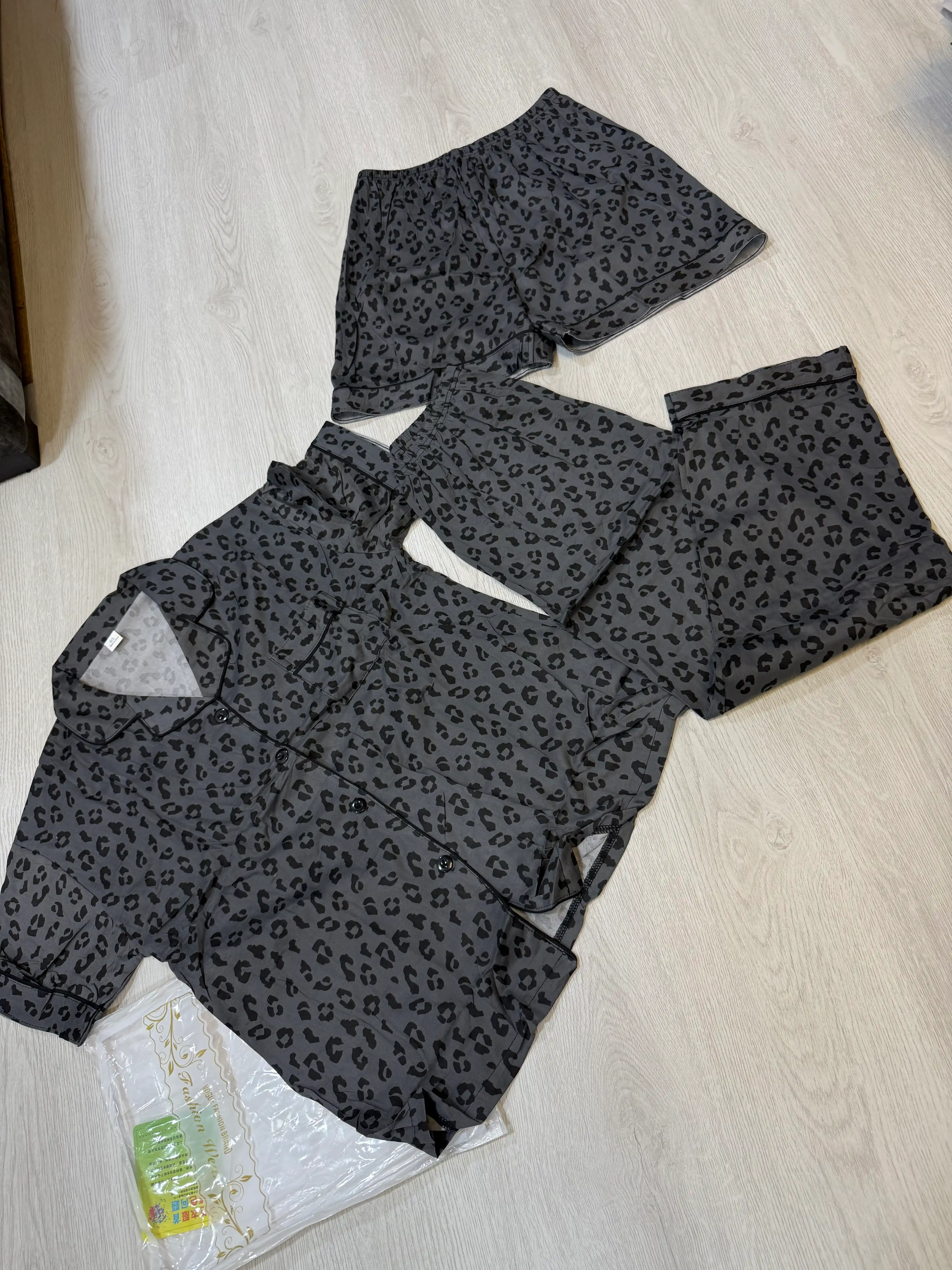 Ayollar uchun pijama, to‘plam, ayollar kiyimi
