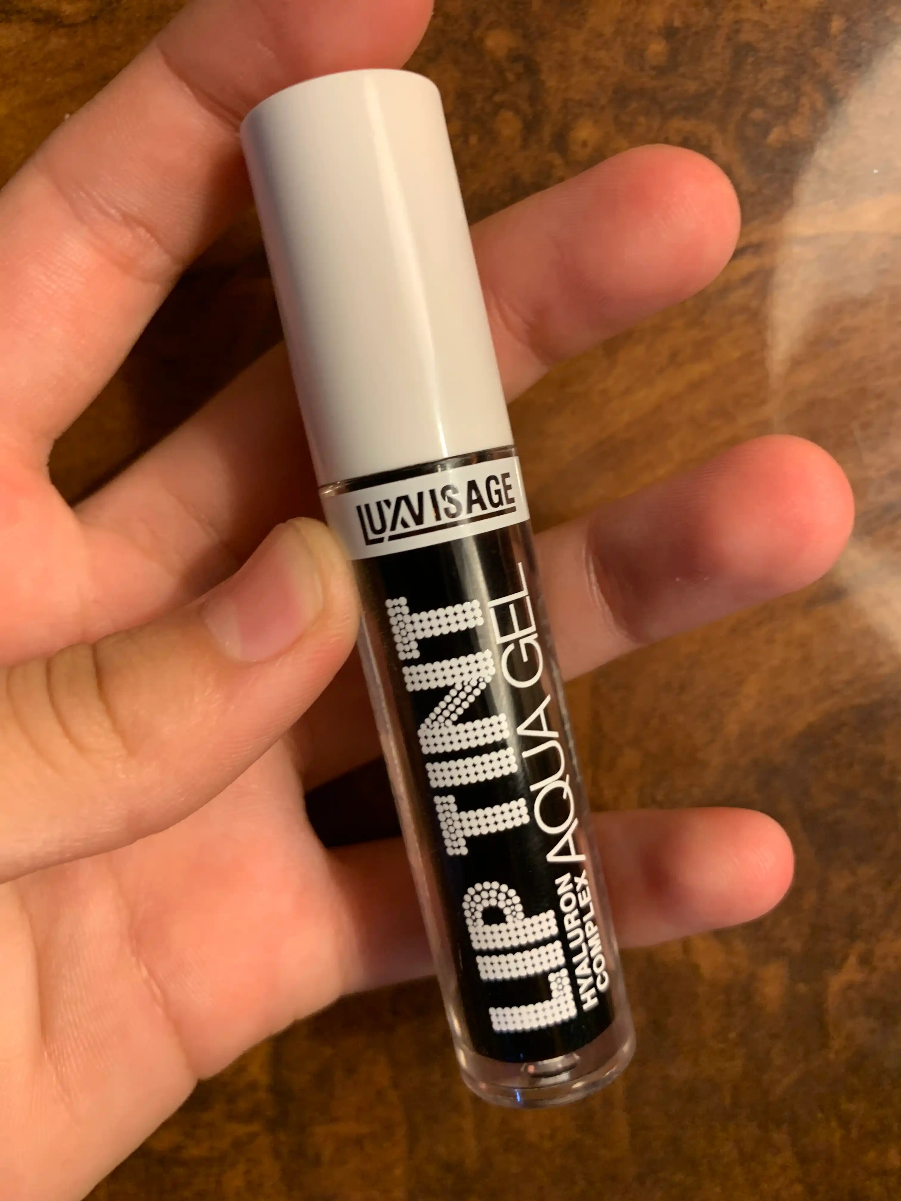 Lablar uchun tonusni oshiruvchi gel-tint Lip Tint Aqua Gel