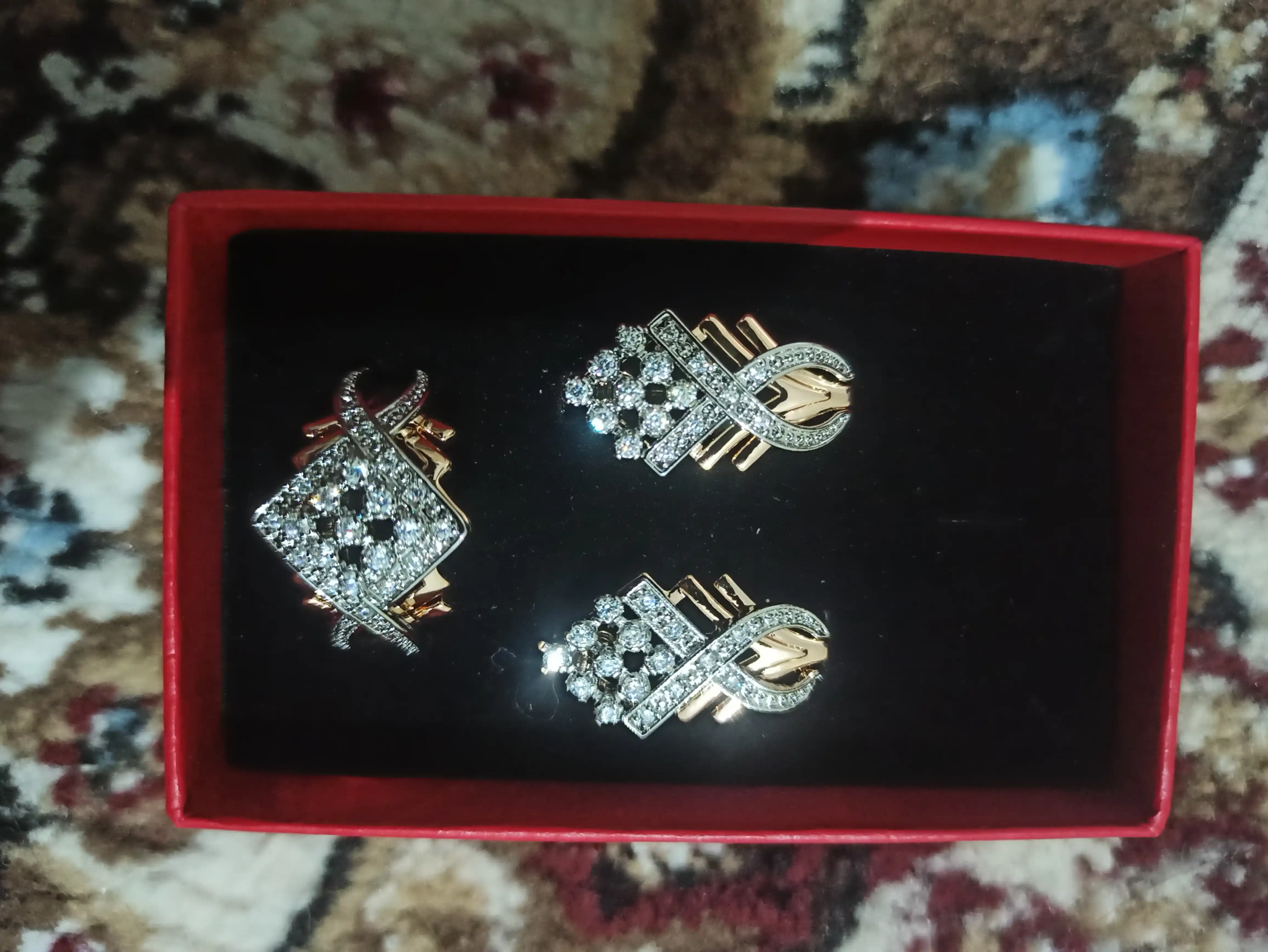 Ayollar uchun Xuping uzuk va ziraklar to'plami, Sovg‘a qutisida, Xuping Stainless Steel
