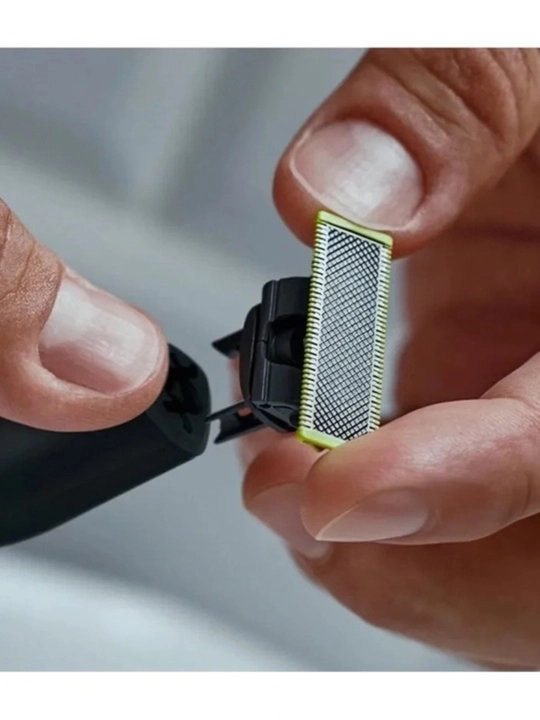 Триммер Philips OneBlade Pro 360 QP6542/15