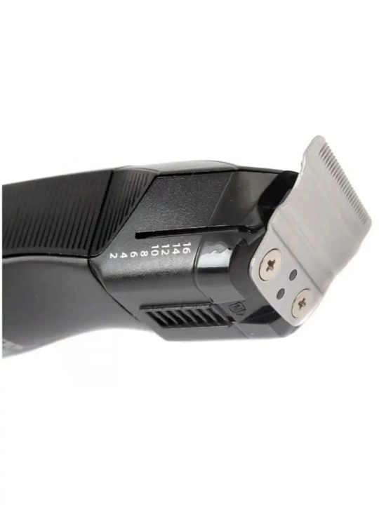 Машинка для стрижки Remington PG6030, 6 насадок, аккумуляторная, черная