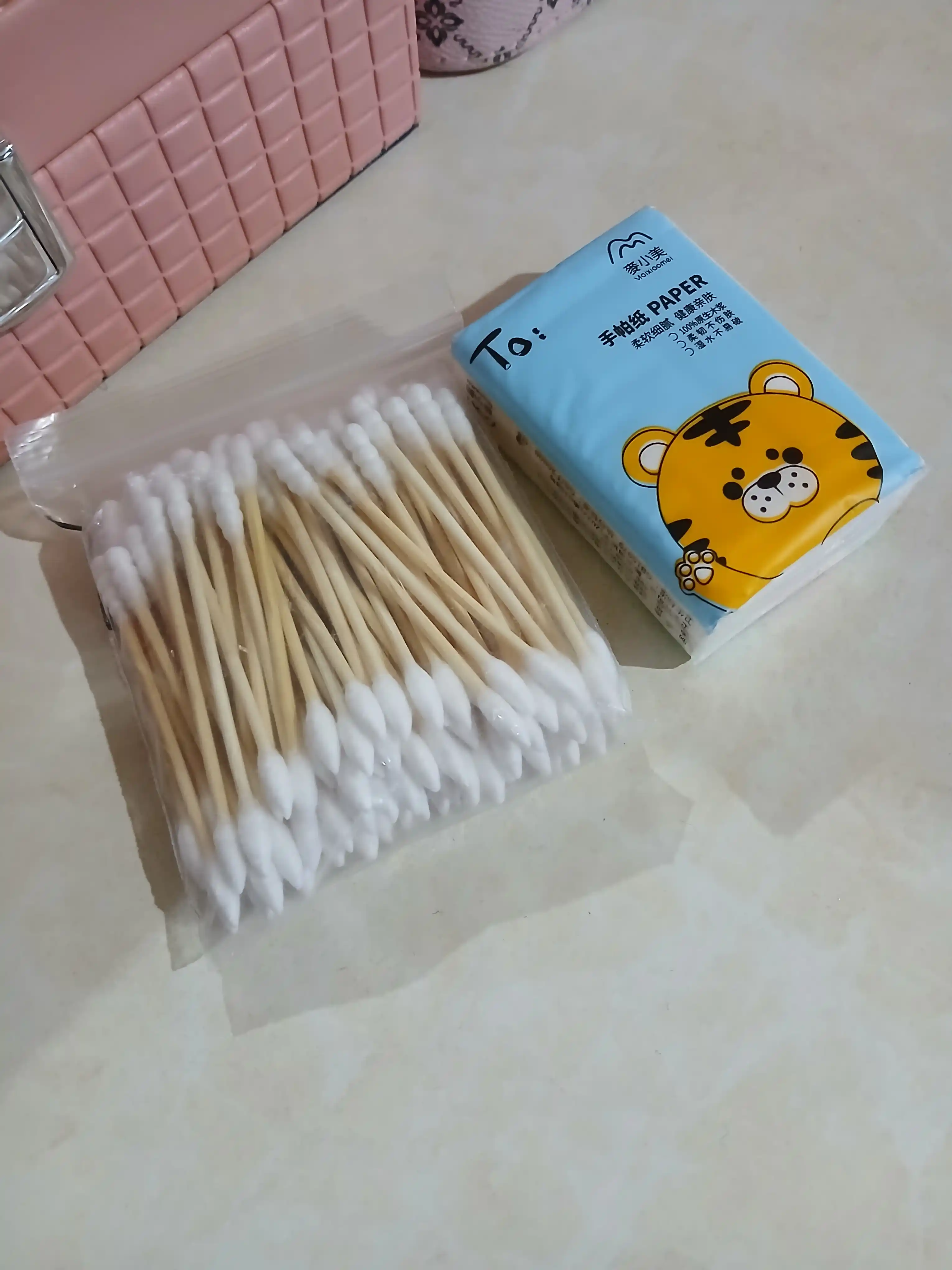Bir martalik ko'p funksiyali ikki tomonlama ingichka paxta tayoqchalari, 100/500 ta tampon
