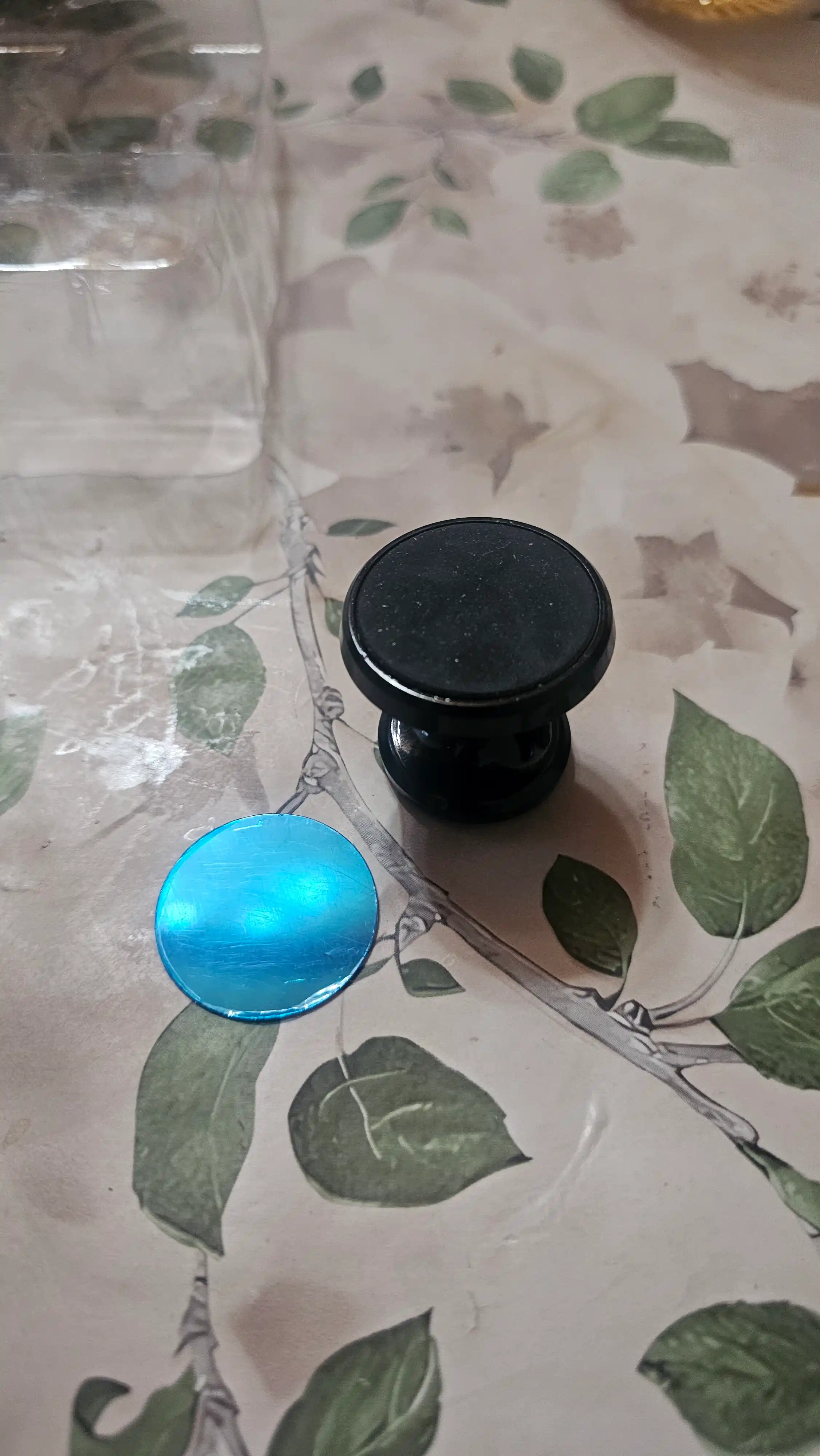 Magnet Holder 008 – Kuchli Magnitli Telefon Tutqichi, 360° Aylanish, Oson O‘rnatish