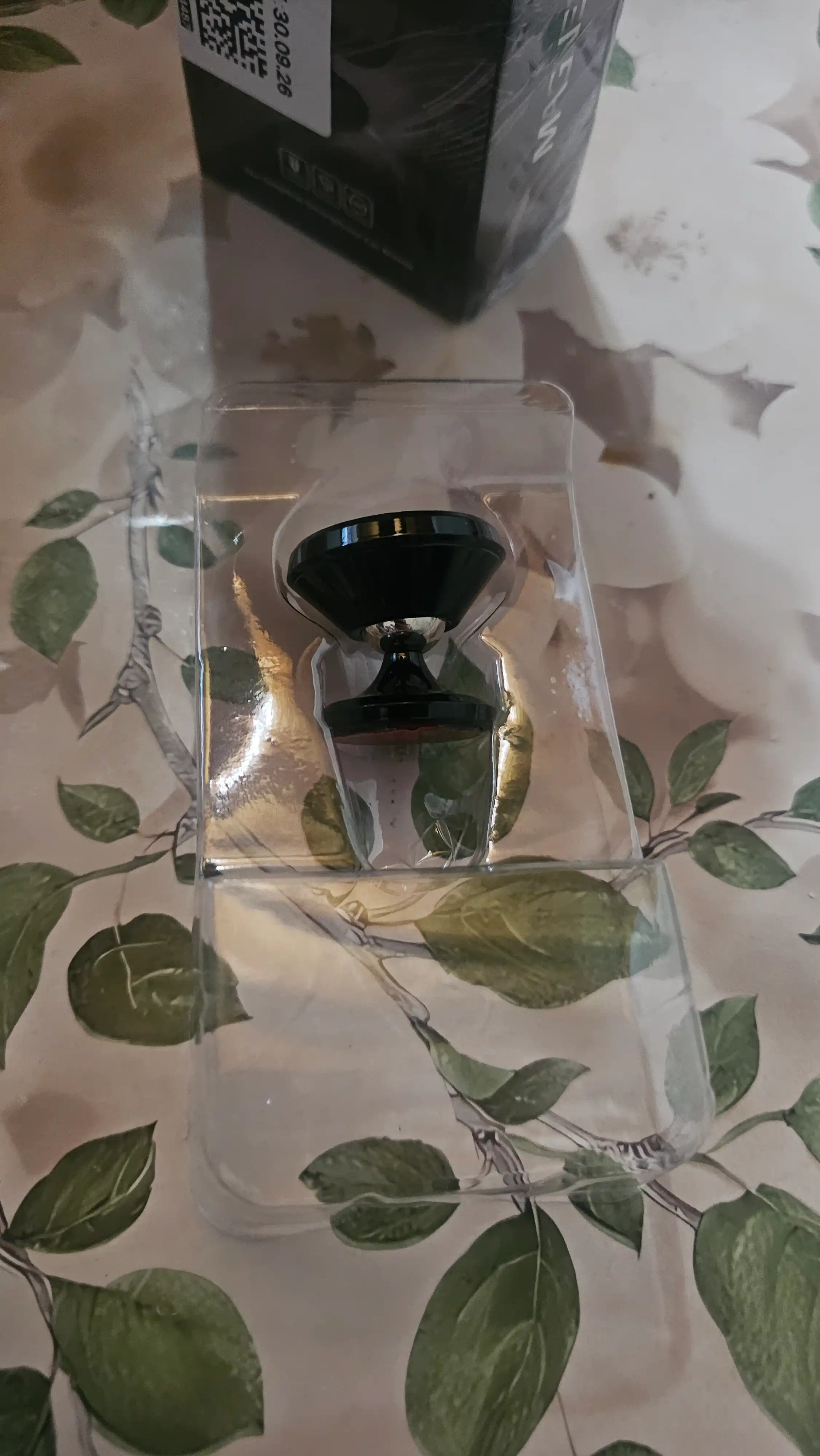 Magnet Holder 008 – Kuchli Magnitli Telefon Tutqichi, 360° Aylanish, Oson O‘rnatish