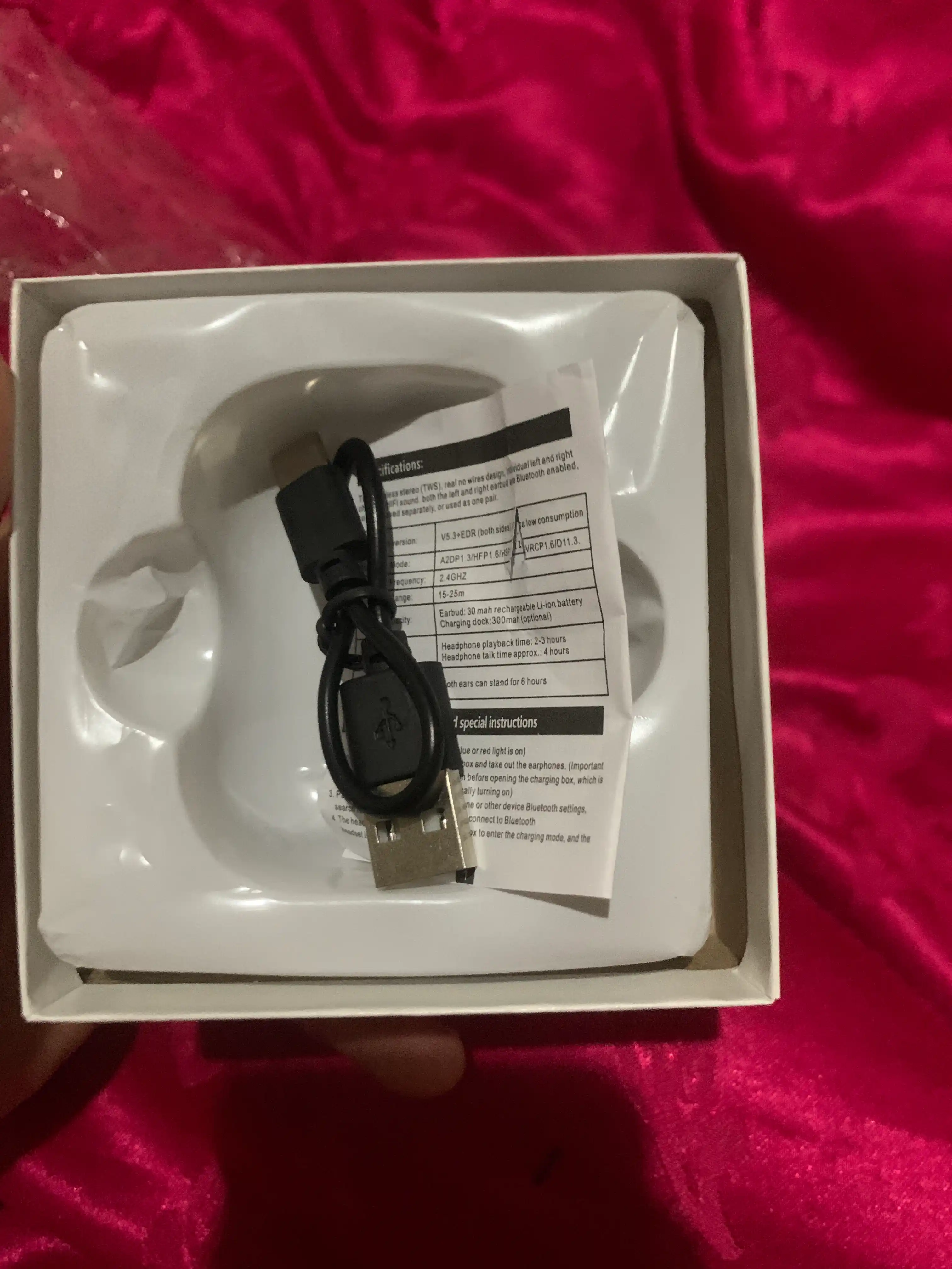 Simsiz quloqchinlar A.Pods Pro 2, A.Pods 3, sensorli boshqaruv, zaryadlash kabeli bilan