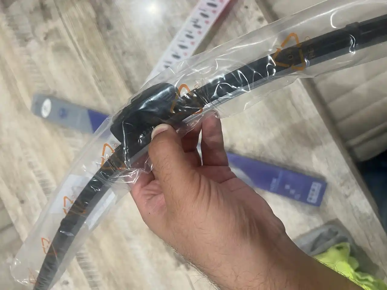 Стеклоочиститель, автомобильный дворник
