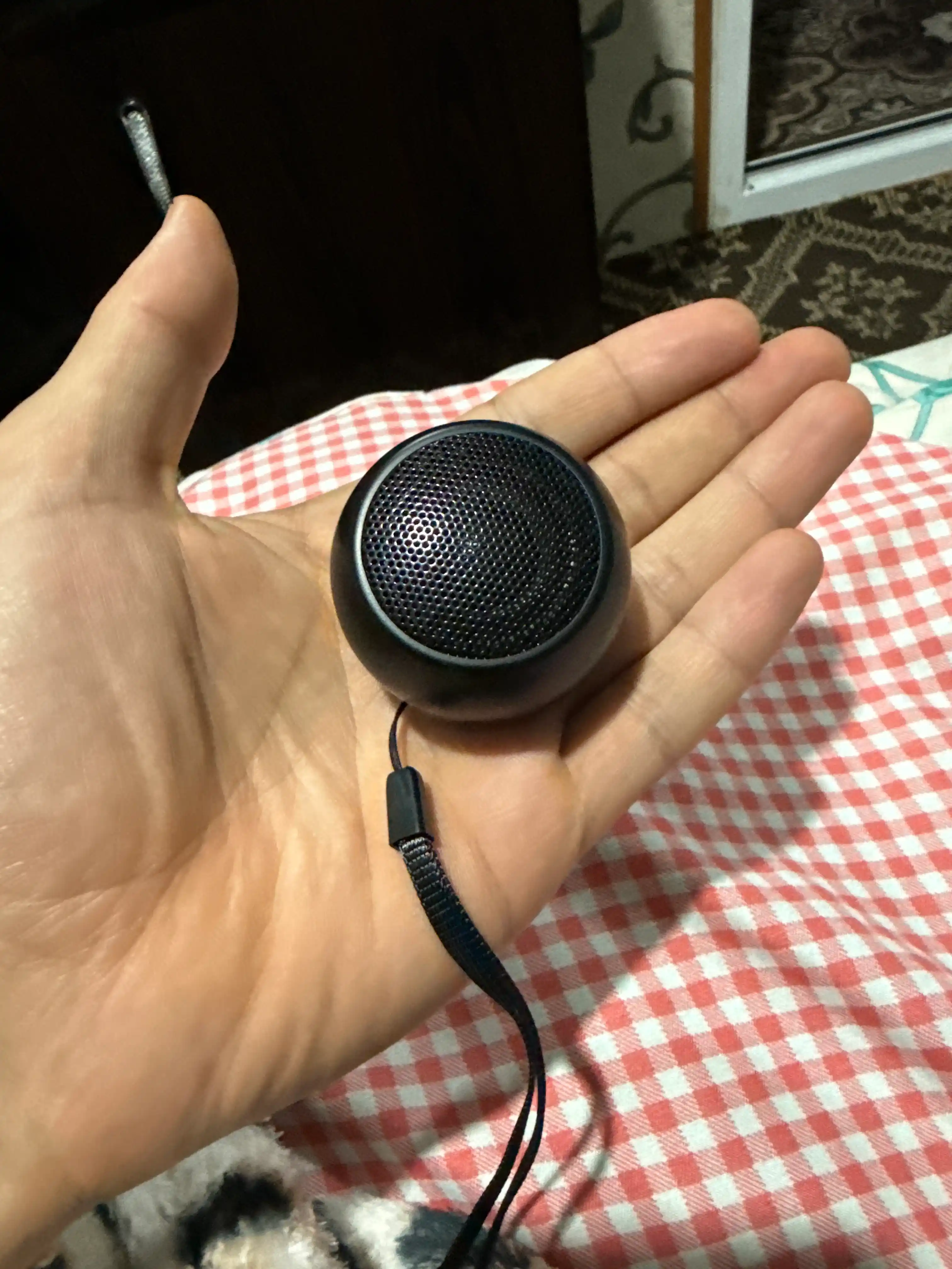 JBLdan mini Blutoothli kolonka, karnay, tavush kuchaytrgich