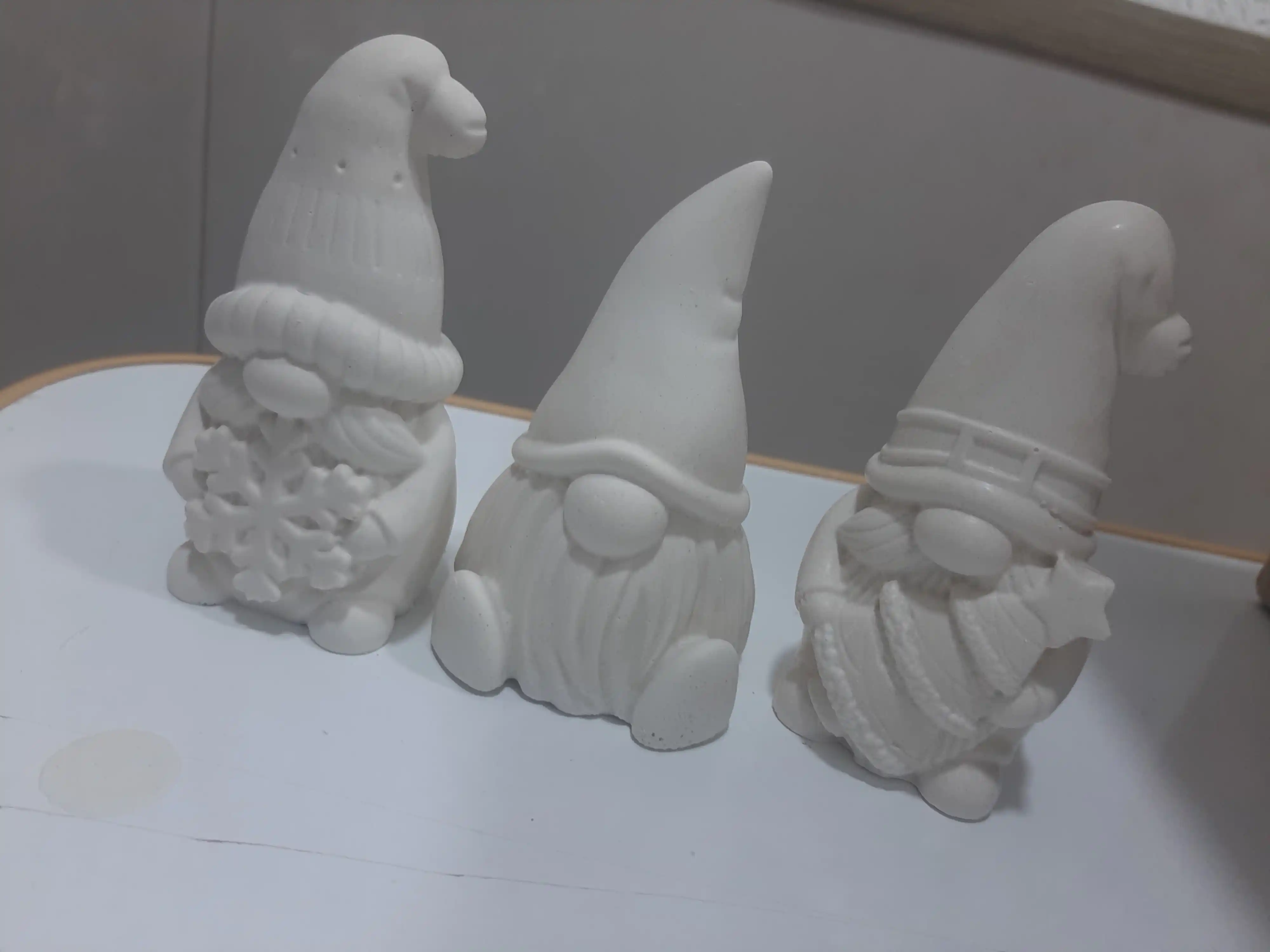 Yangi yil o‘yinchoqlari uchun silikon qoliplar, smola, gips, shamlar, yangi yil qoliplari