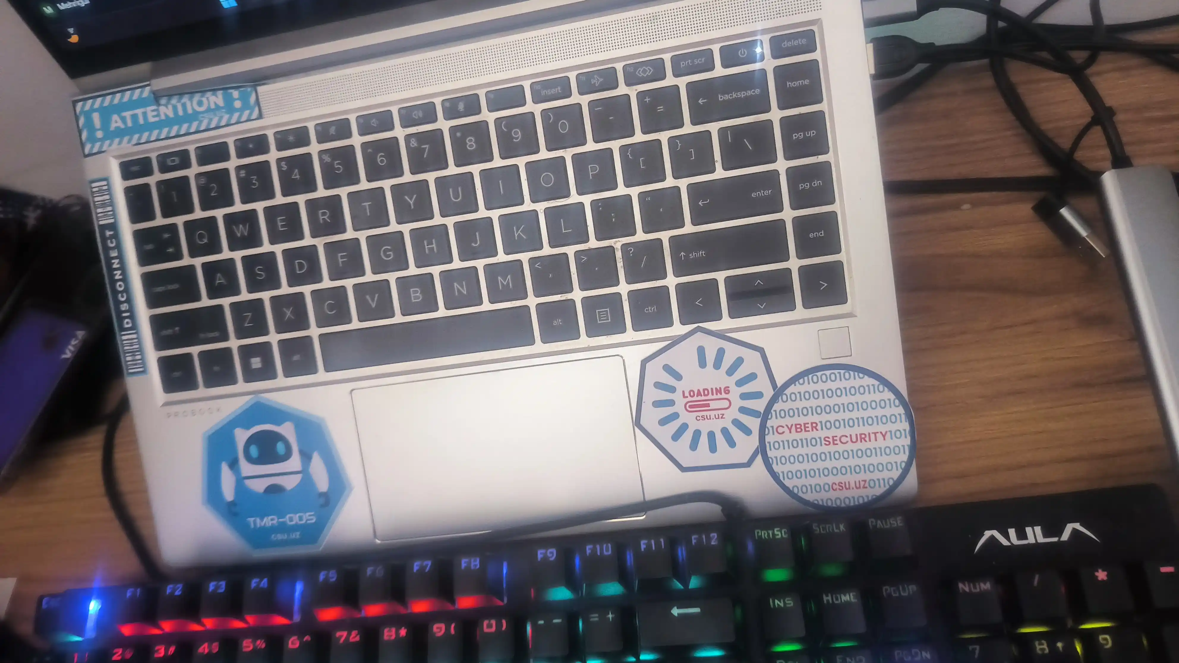 Подставка для ноутбука складная металлическая, регулируемая по высоте и наклону