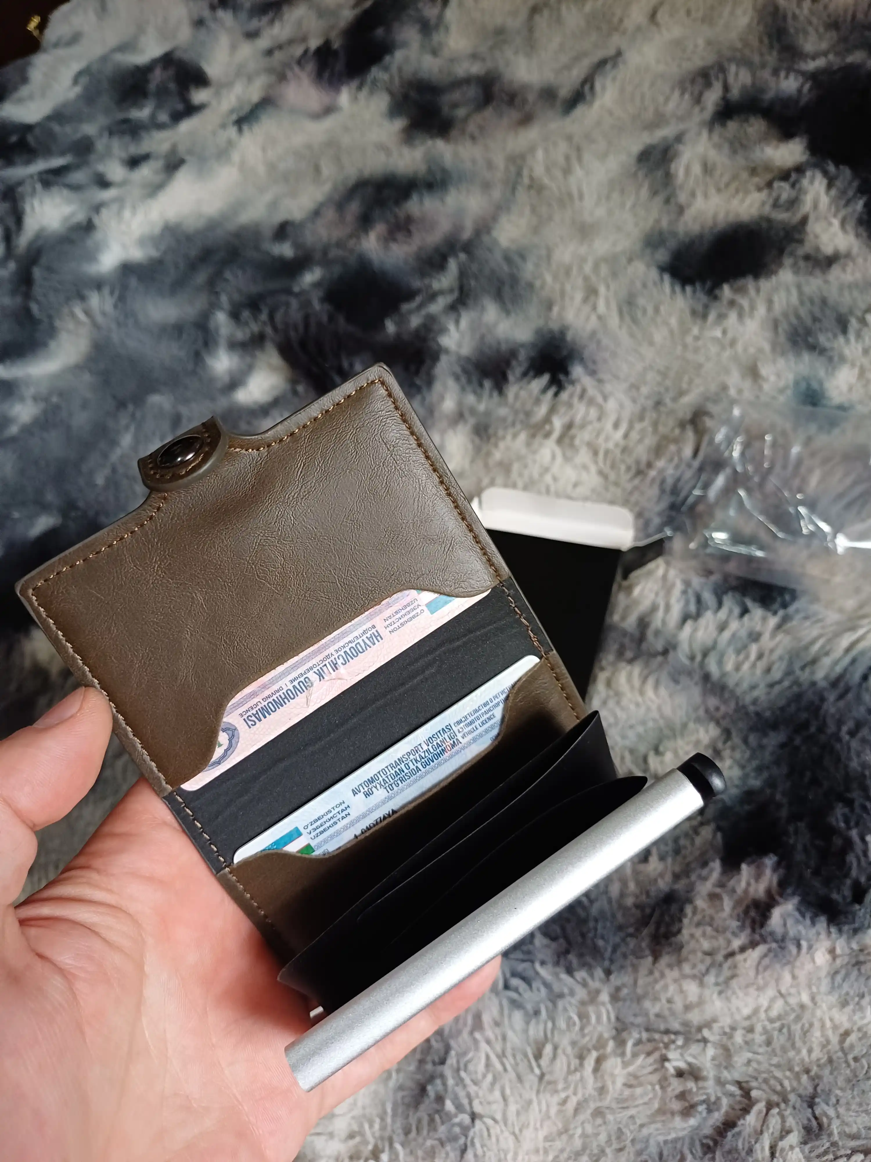 Кошелек Картхолдер Женский с RFID-защитой для денег, банковской карты, паспорта