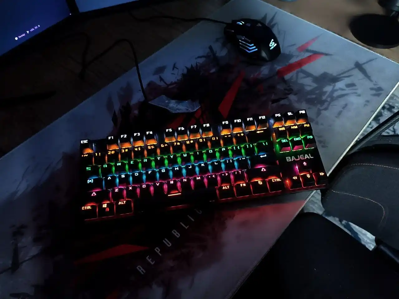 Mexanik klaviatura BAJEAL K100.blue-white, 87 tugma, RGB yoritgichli