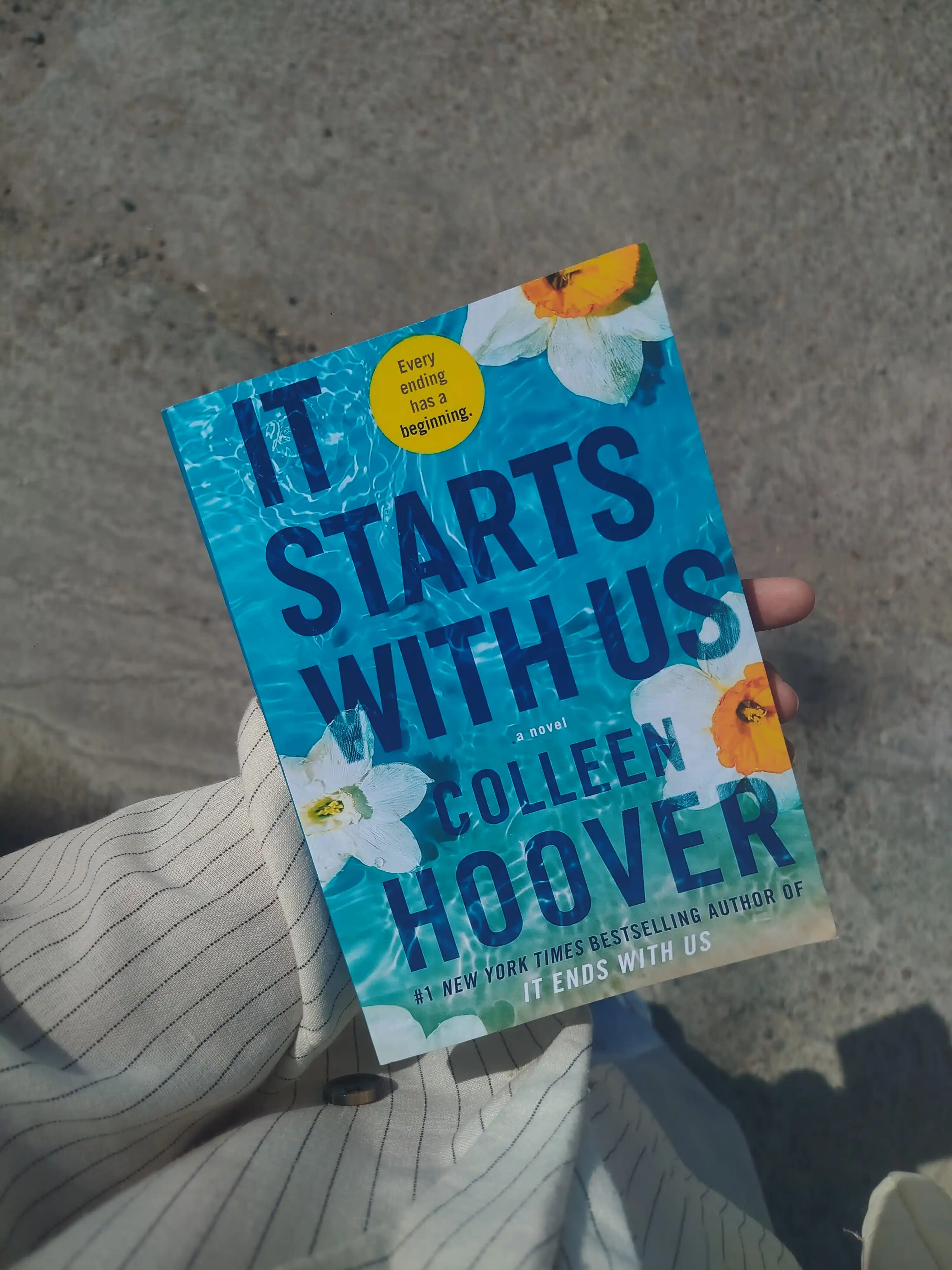 Kitob "It starts with us, Colleen Hoover", ingliz tilida
