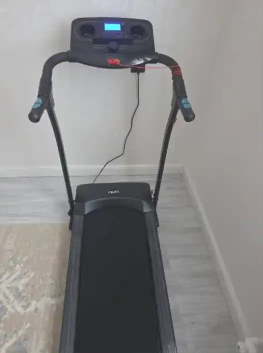 Elektrik yugurish yo‘lakchasi UNIQKID M2, 12 km/soatgacha, 130 kg gacha