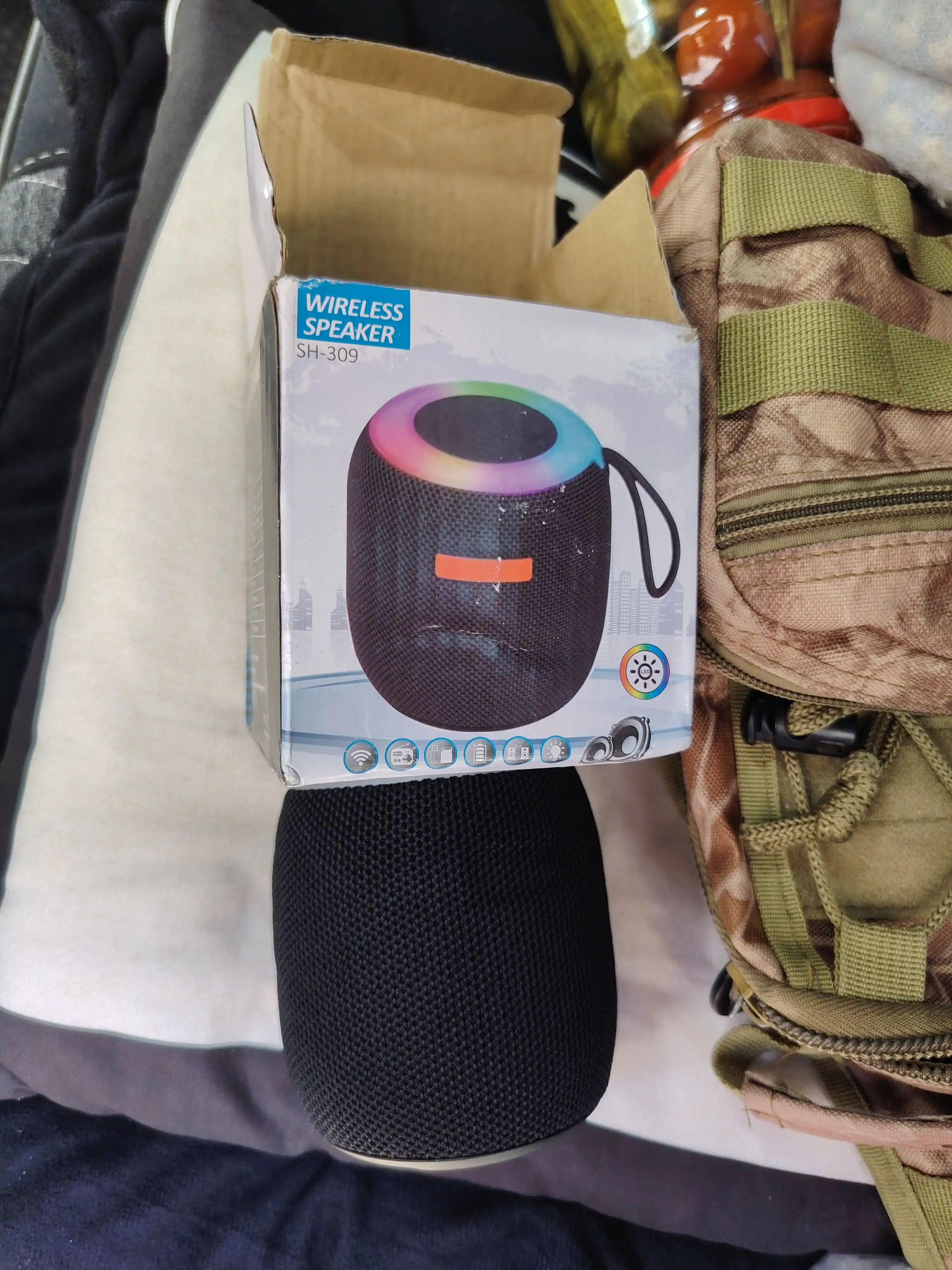 Portativ Bluetooth kalonka  Simsiz audio tizim  Kuchli ovoz