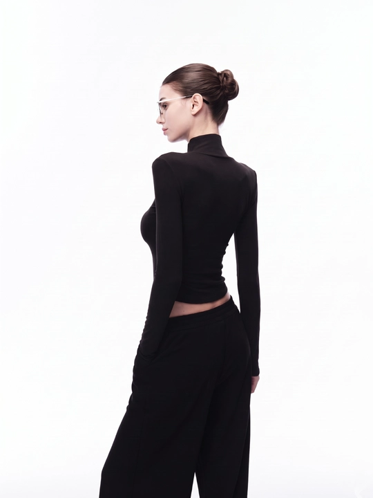 MIYO Ayollar uchun baland yoqali longsleeve, yopishib turuvchi bazaviy top