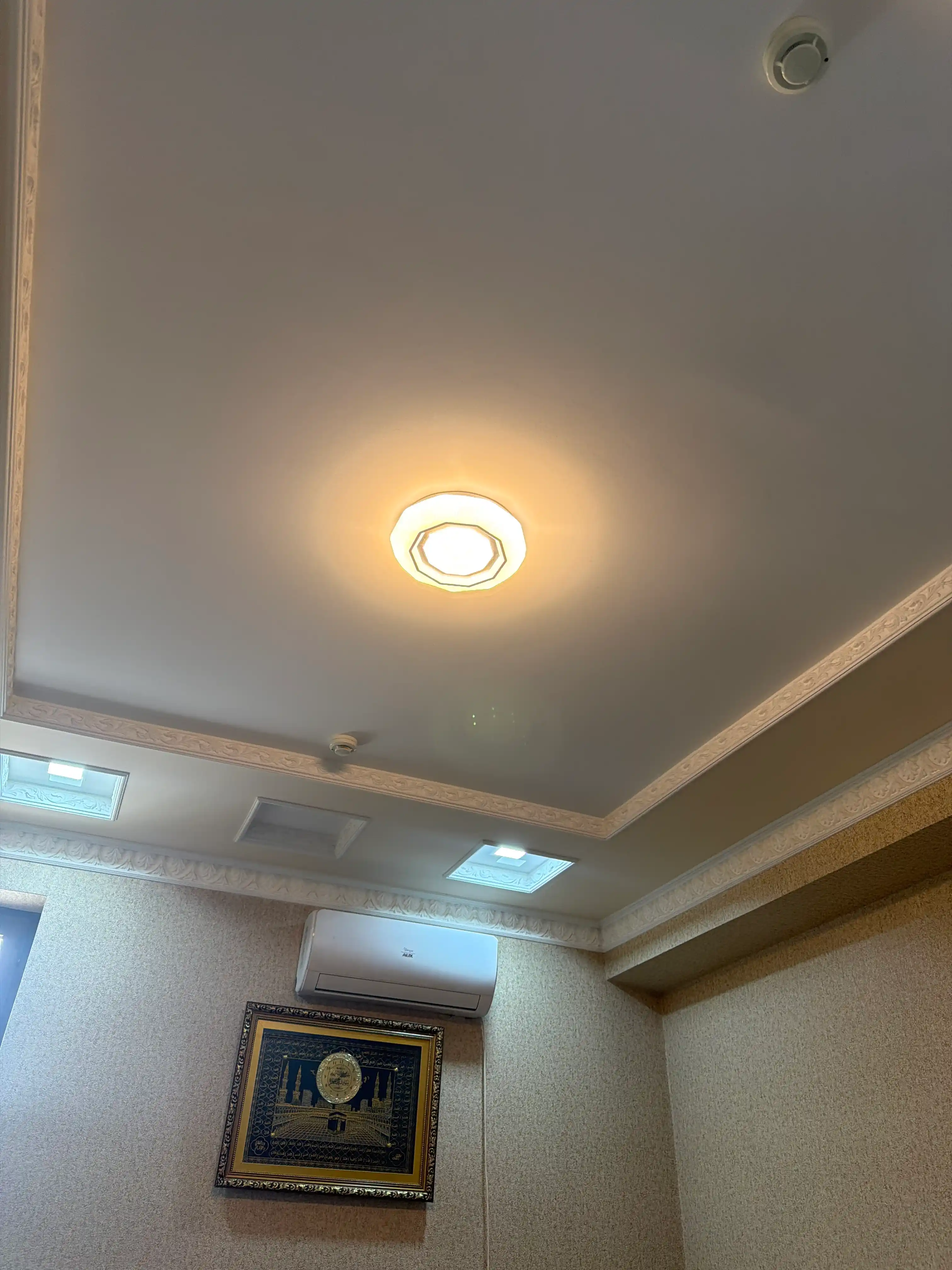 Shiftga o‘rnatiladigan LED plafon 40 sm, Lampo, yotoqxona, mehmonxona, oshxona uchun