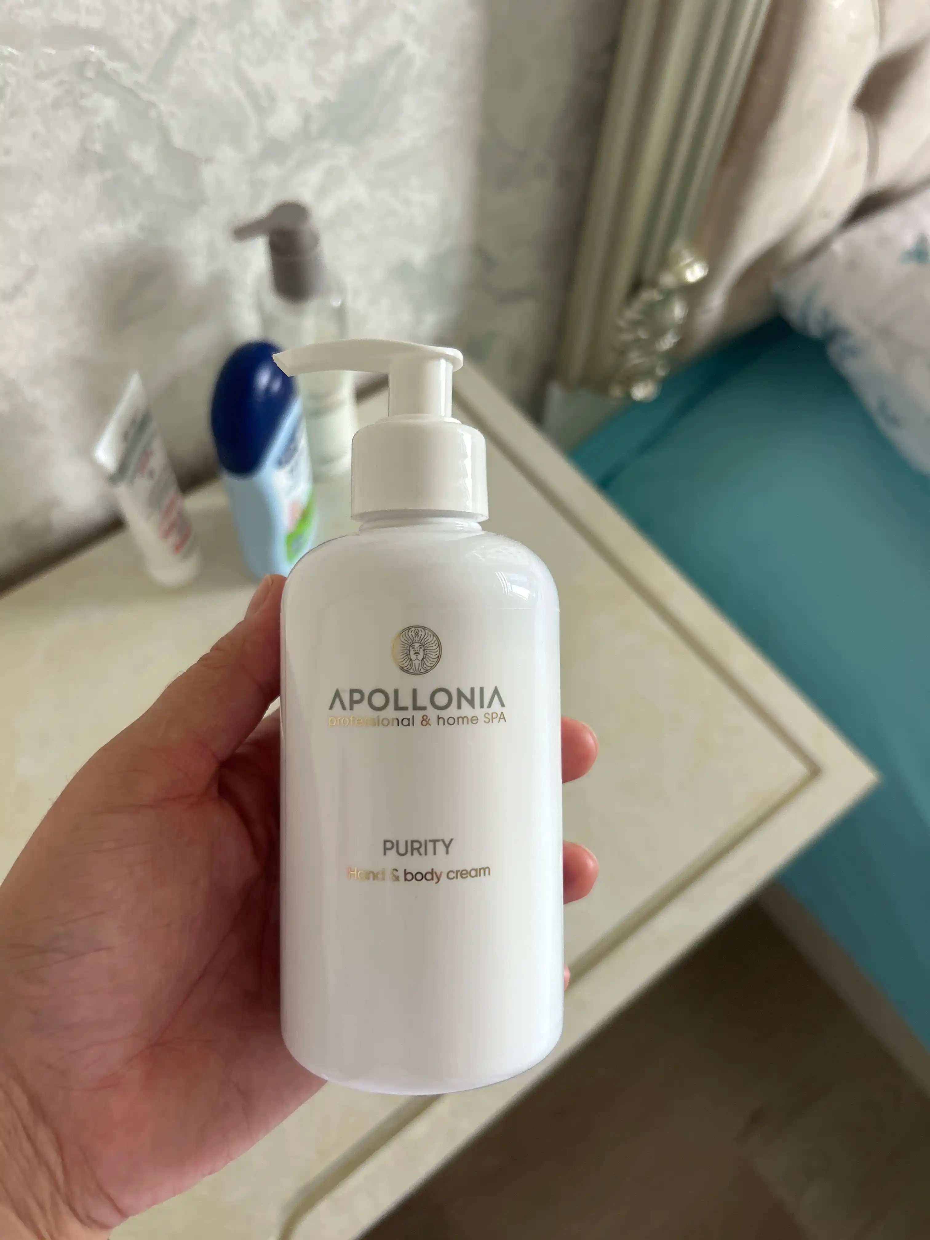 Крем для рук и тела APOLLONIA Hand & body cream, 300 мл