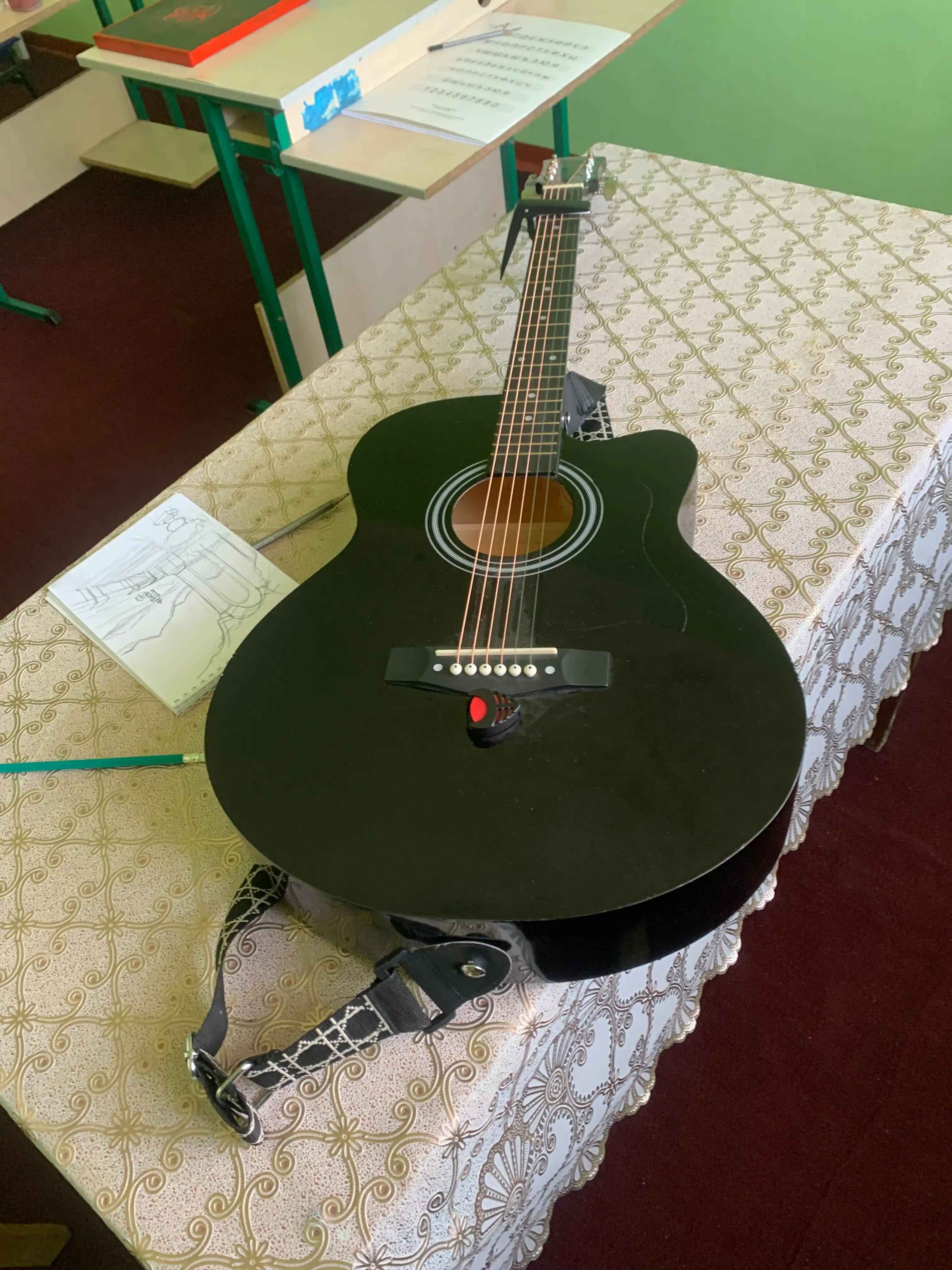 Kabat 40-Dyumli Akustik Gitara 6 torli, boshlovchilar uchun, to'plam 12 tasi 1 da, 105-sm