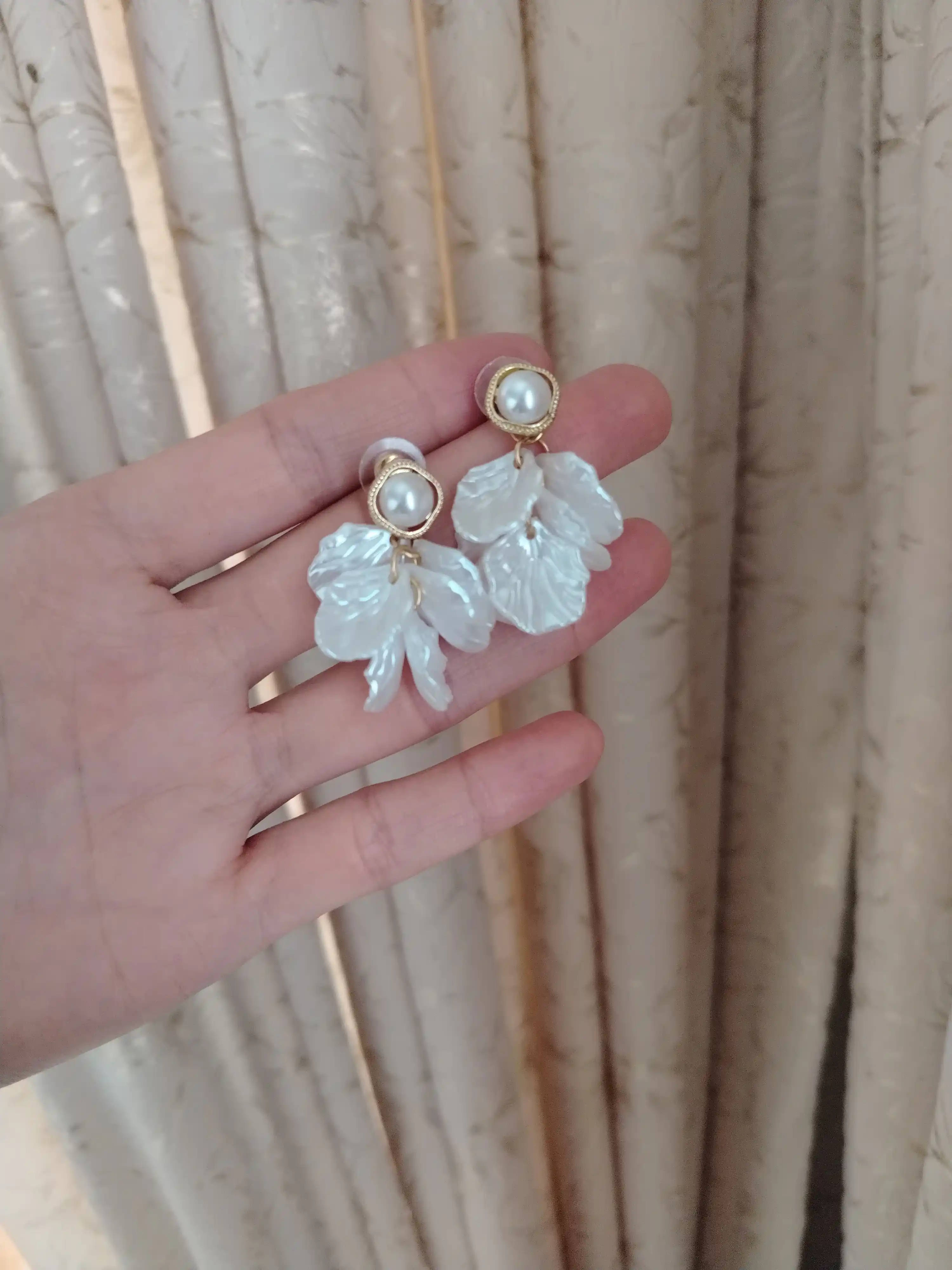 Серьги женские