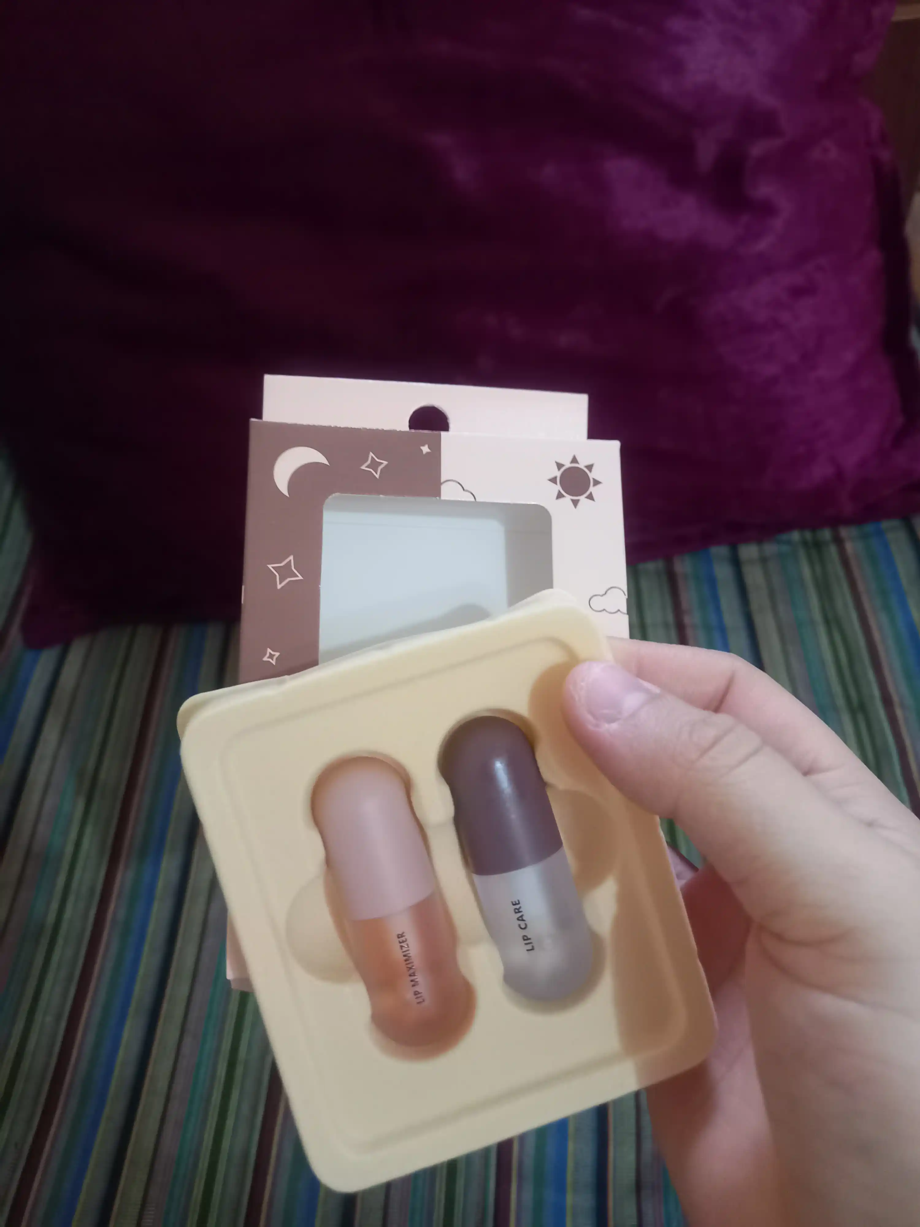 Kun va tun uchun hajm beruvchi lab blyesklari toplami, 3+3 ml