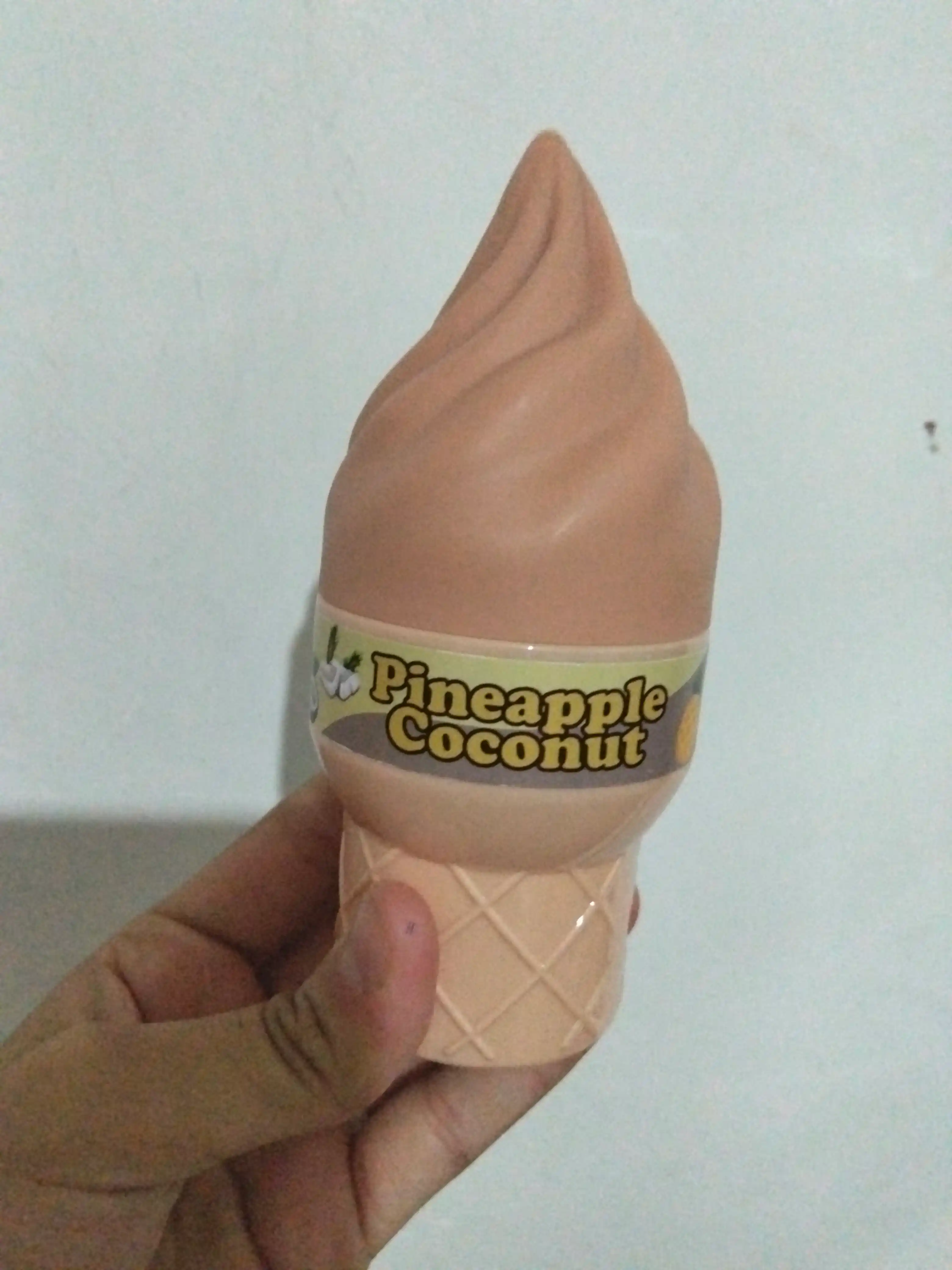 Ayollar va qizlar uchun xushbo'ylangan suvi, 100 ml