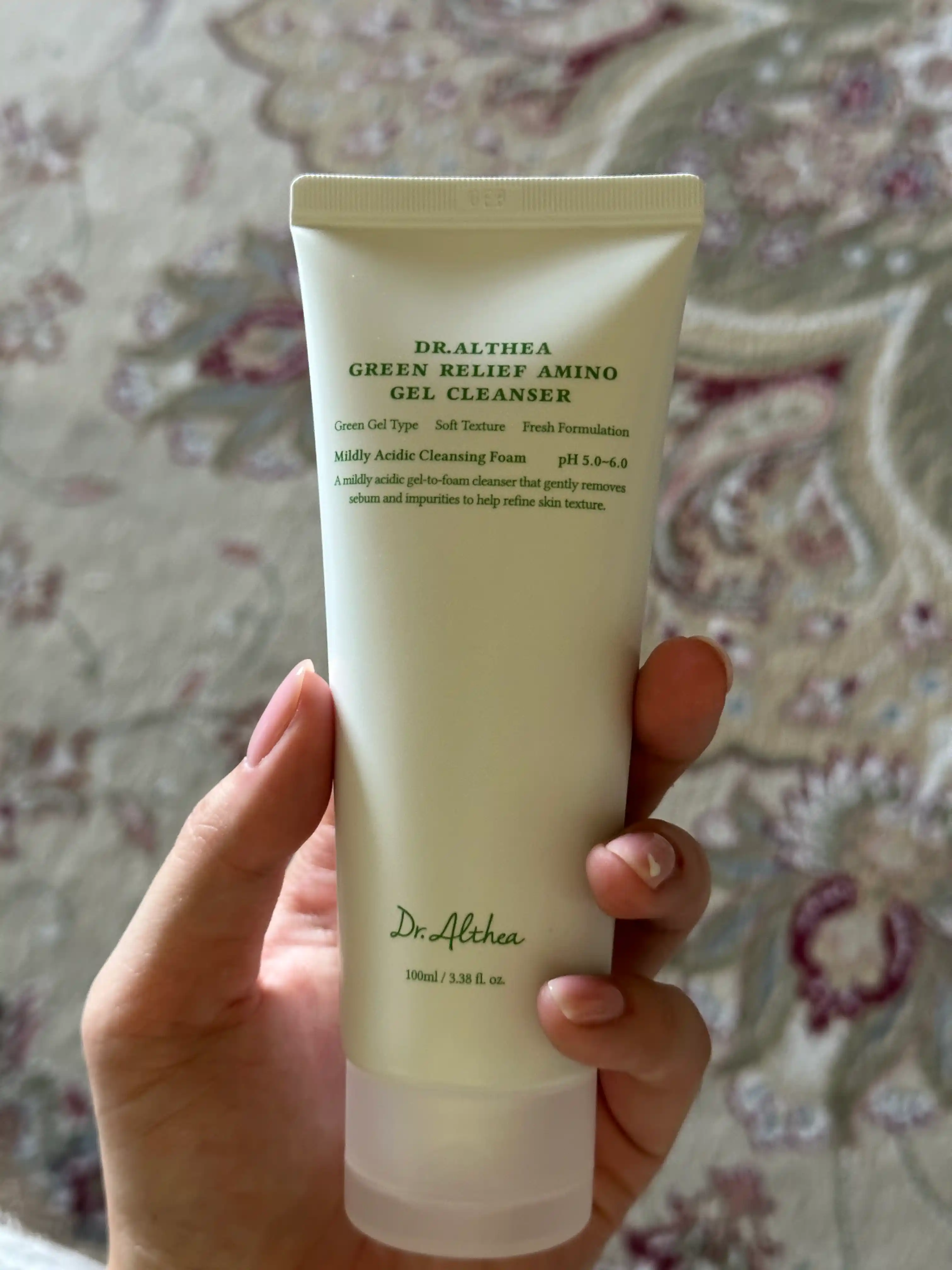 Гель-пенка для умывания с аминокислотами Dr. Althea Green Relief Amino Gel Cleanser