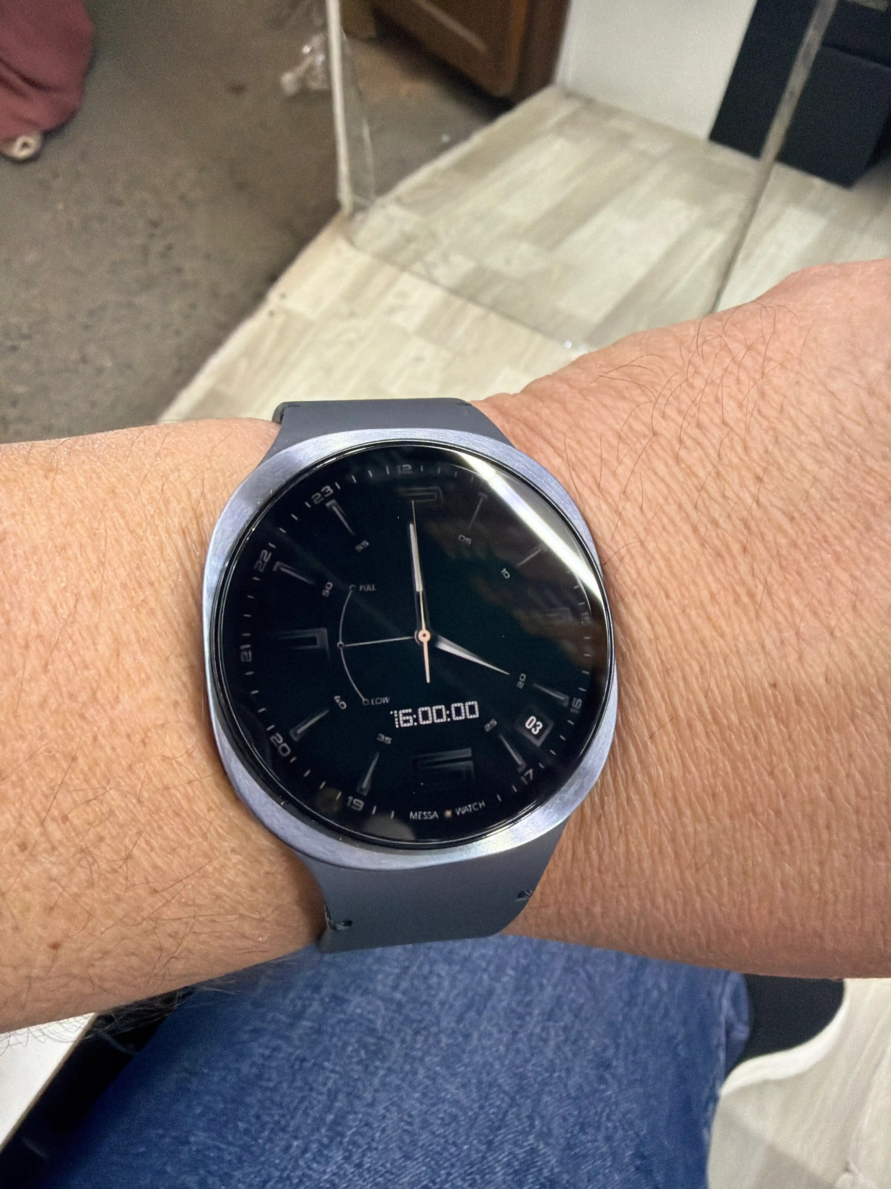 Samsung Galaxy Watch8 44 мм Graphite умные часы с Super AMOLED, GPS и 32 ГБ памяти
