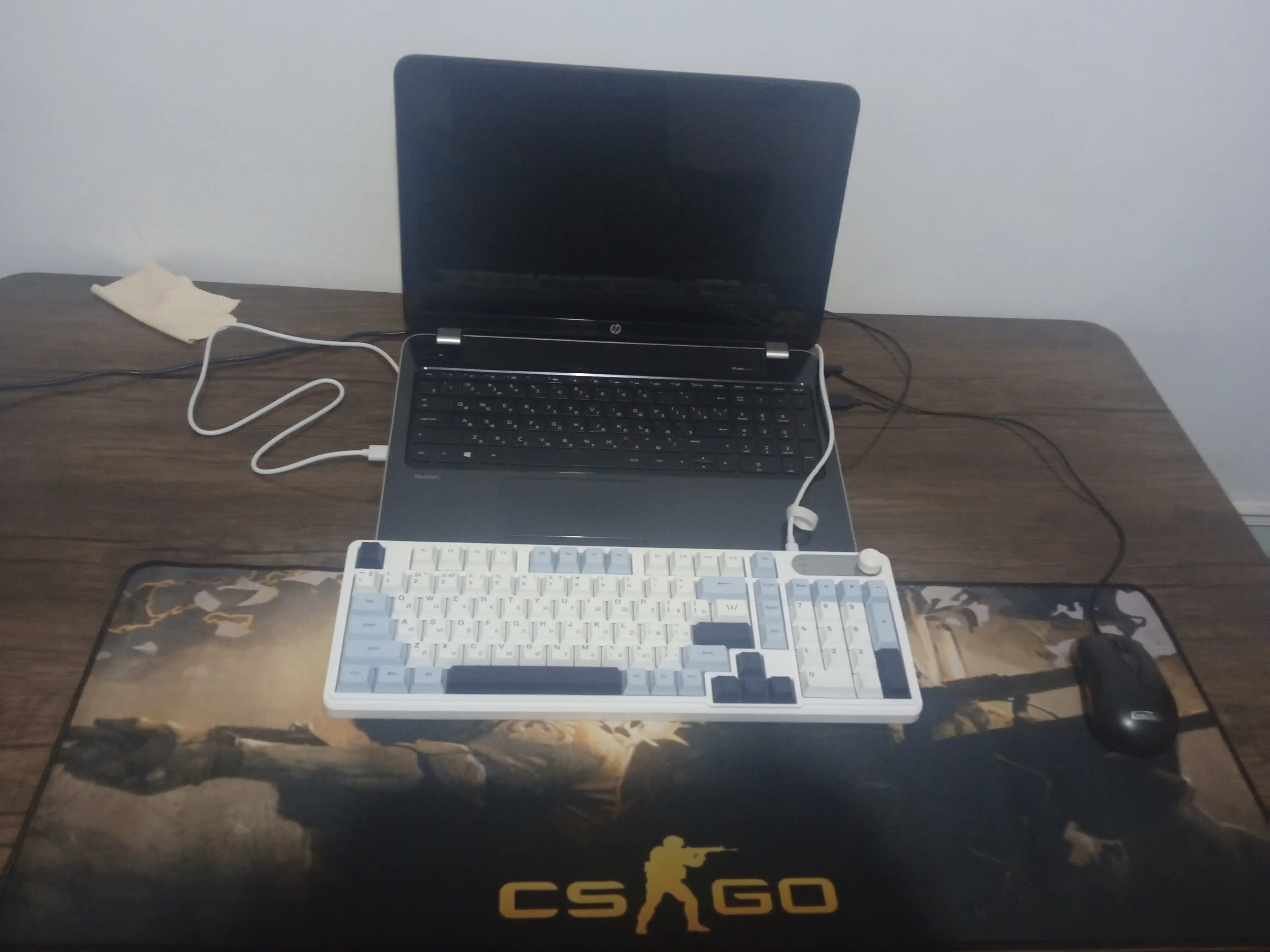 Geymerlar uchun membrana klaviatura Furycube IP98 RGB yoritgichlar bilan