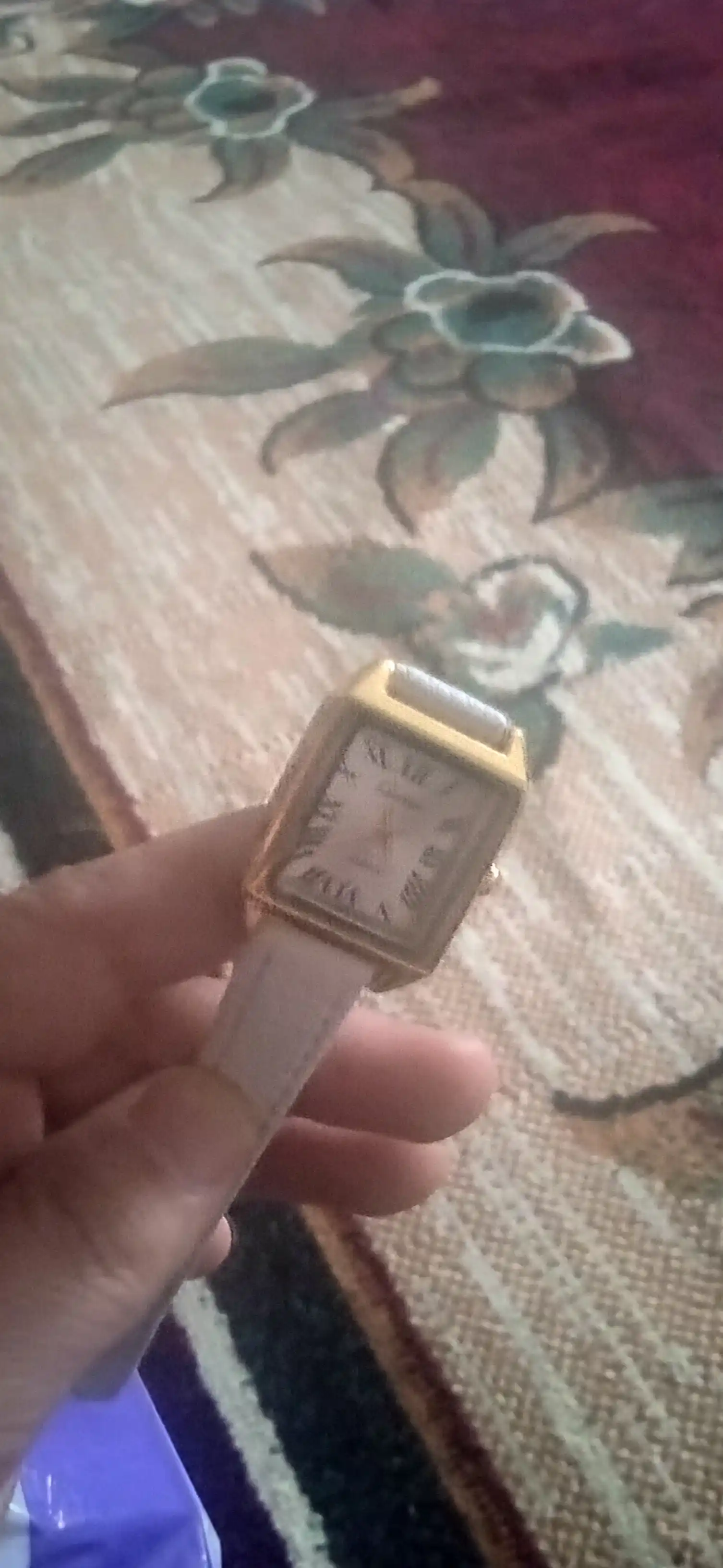 Женские часы Galaxy Quartz_Cartier Quartz — в подарочной коробке