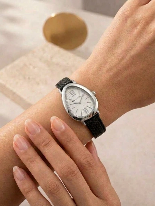Женские часы, девушек, наручные часы, с кварцевым механизмом, BVLGARI, с кожаным ремешком
