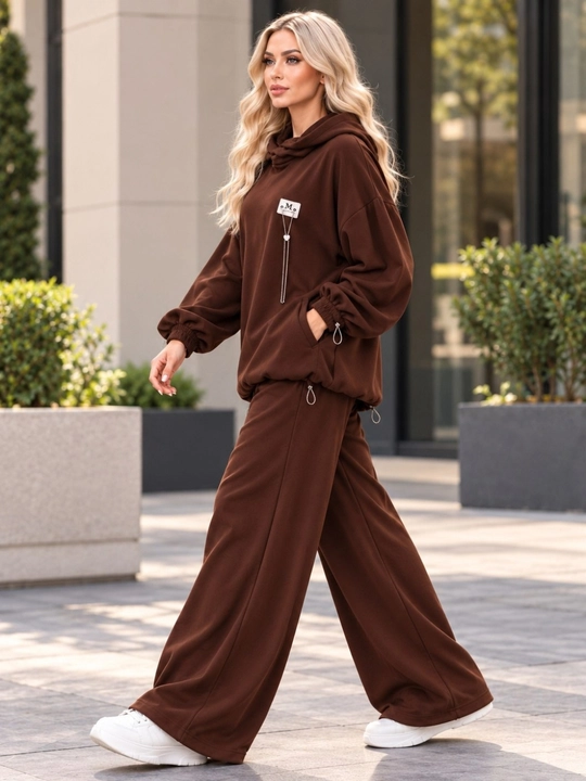 Ayollar uchun keng fasonli ikki qismli kostyum, yumshoq matoli oversize kiyim