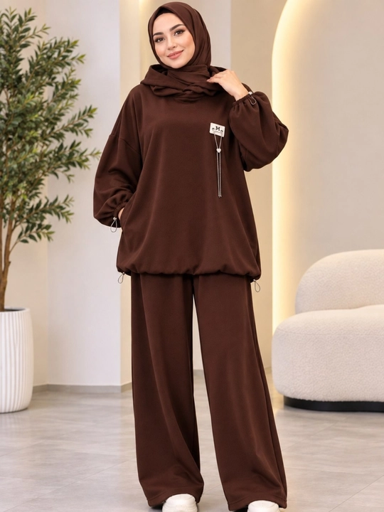 Ayollar uchun keng fasonli ikki qismli kostyum, yumshoq matoli oversize kiyim
