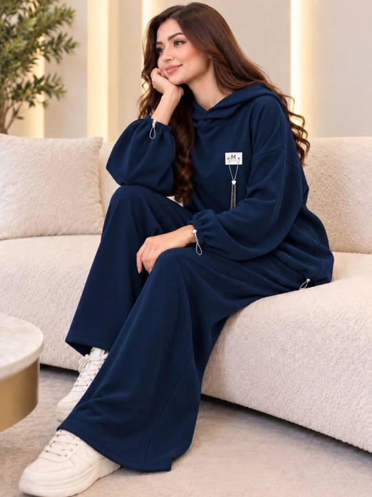 Ayollar uchun keng fasonli ikki qismli kostyum, yumshoq matoli oversize kiyim