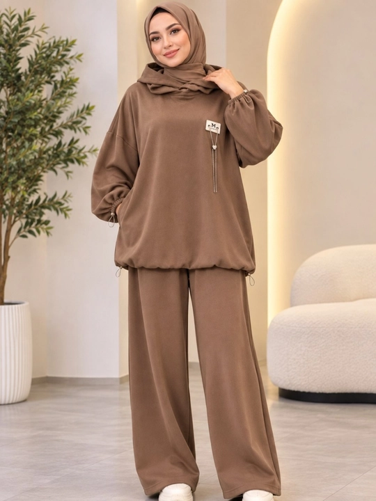 Ayollar uchun keng fasonli ikki qismli kostyum, yumshoq matoli oversize kiyim