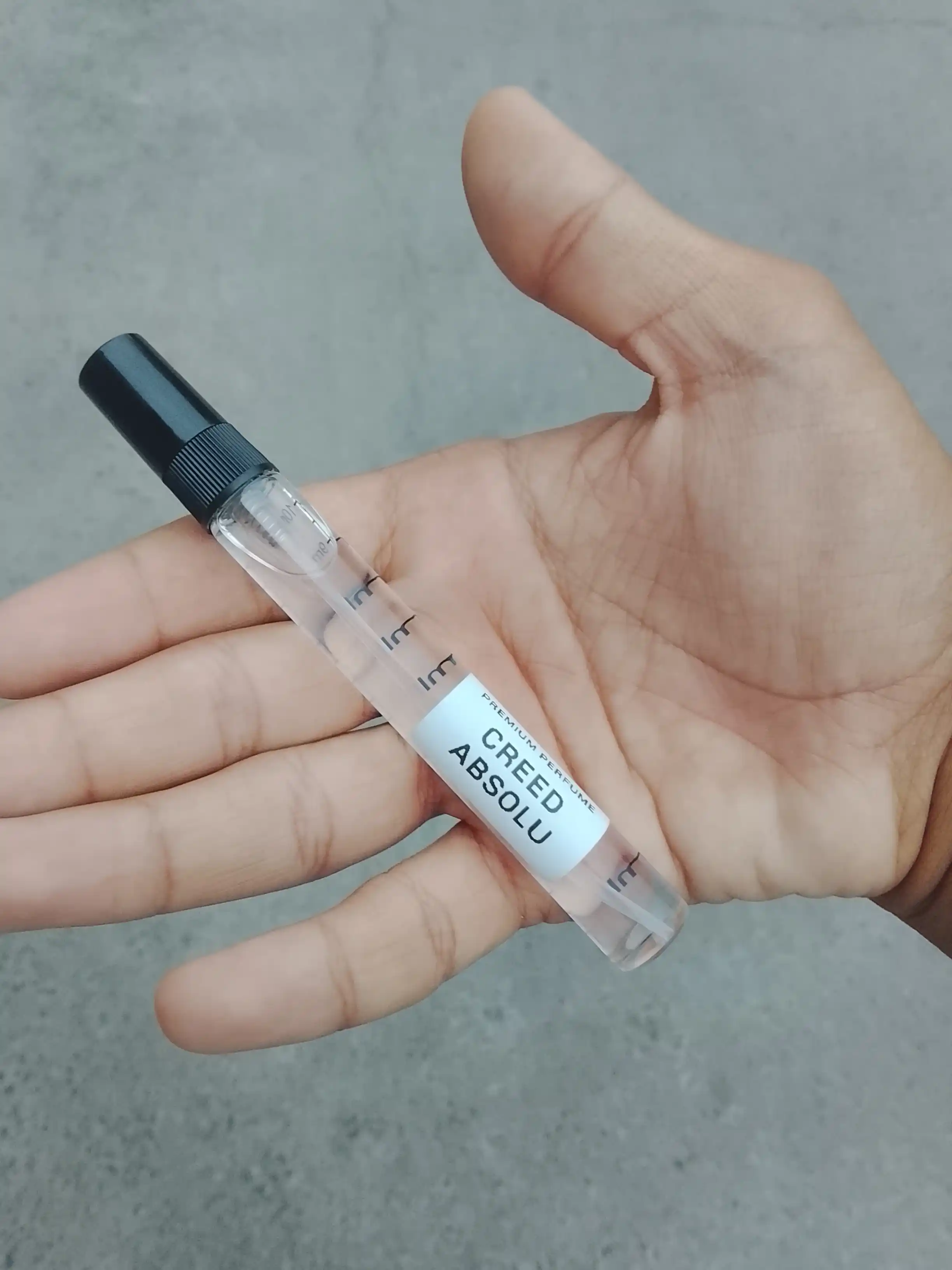 Parfyumlangan suv Creed Absolu Aventus, erkaklar uchun