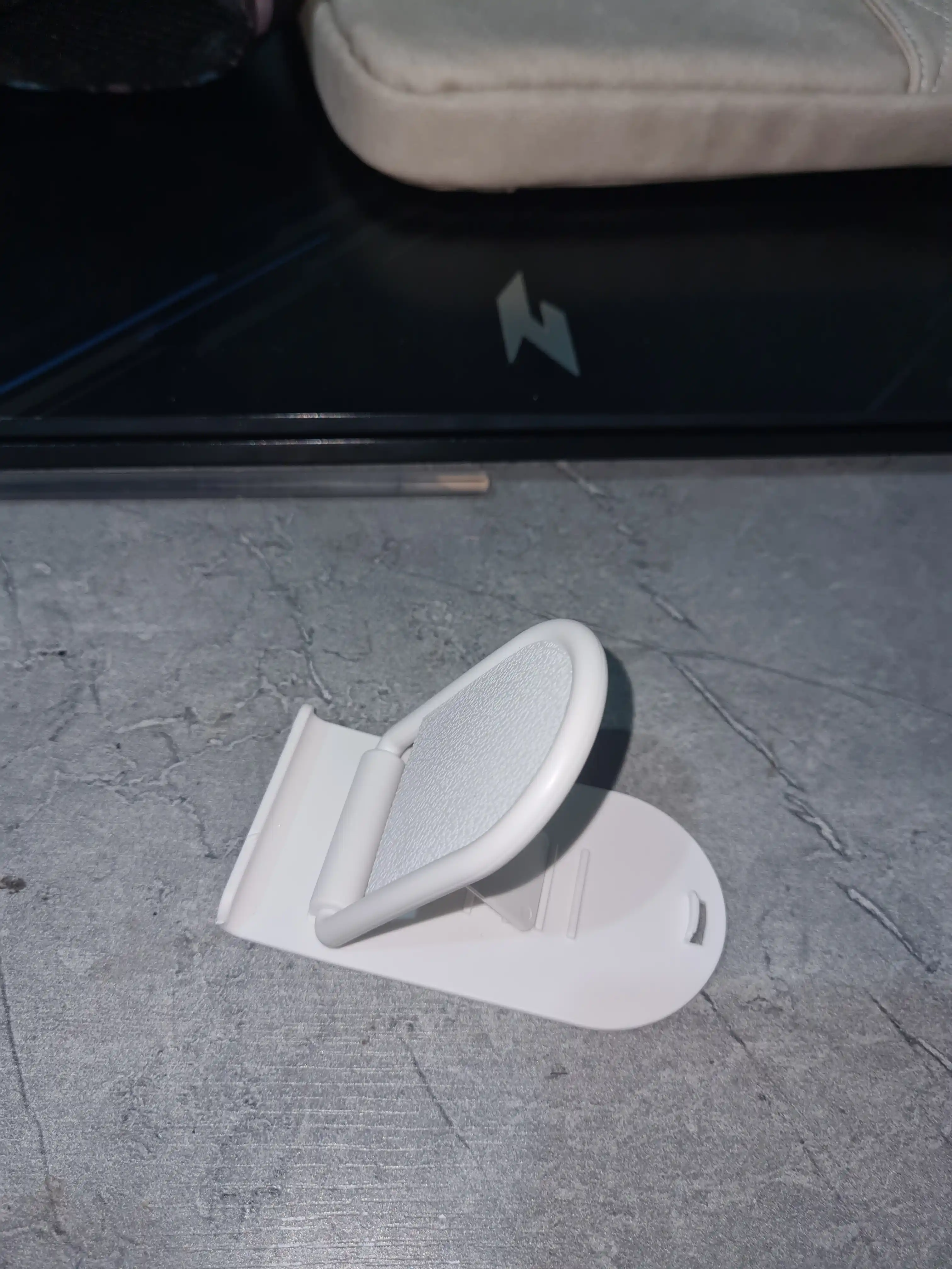 Mini holder универсальная подставка для телефона и планшета
