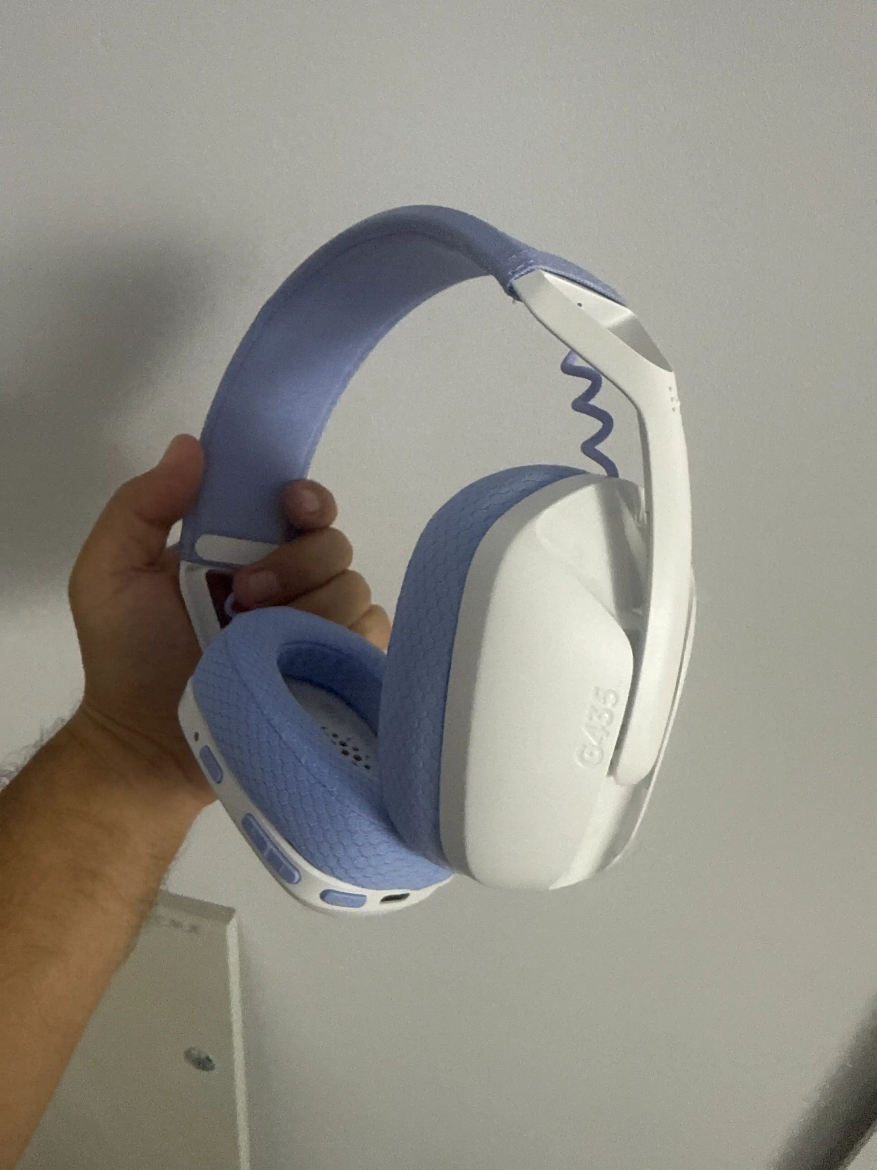 Simsiz o'yin quloqchinlari Logitech G435 Ultra-light