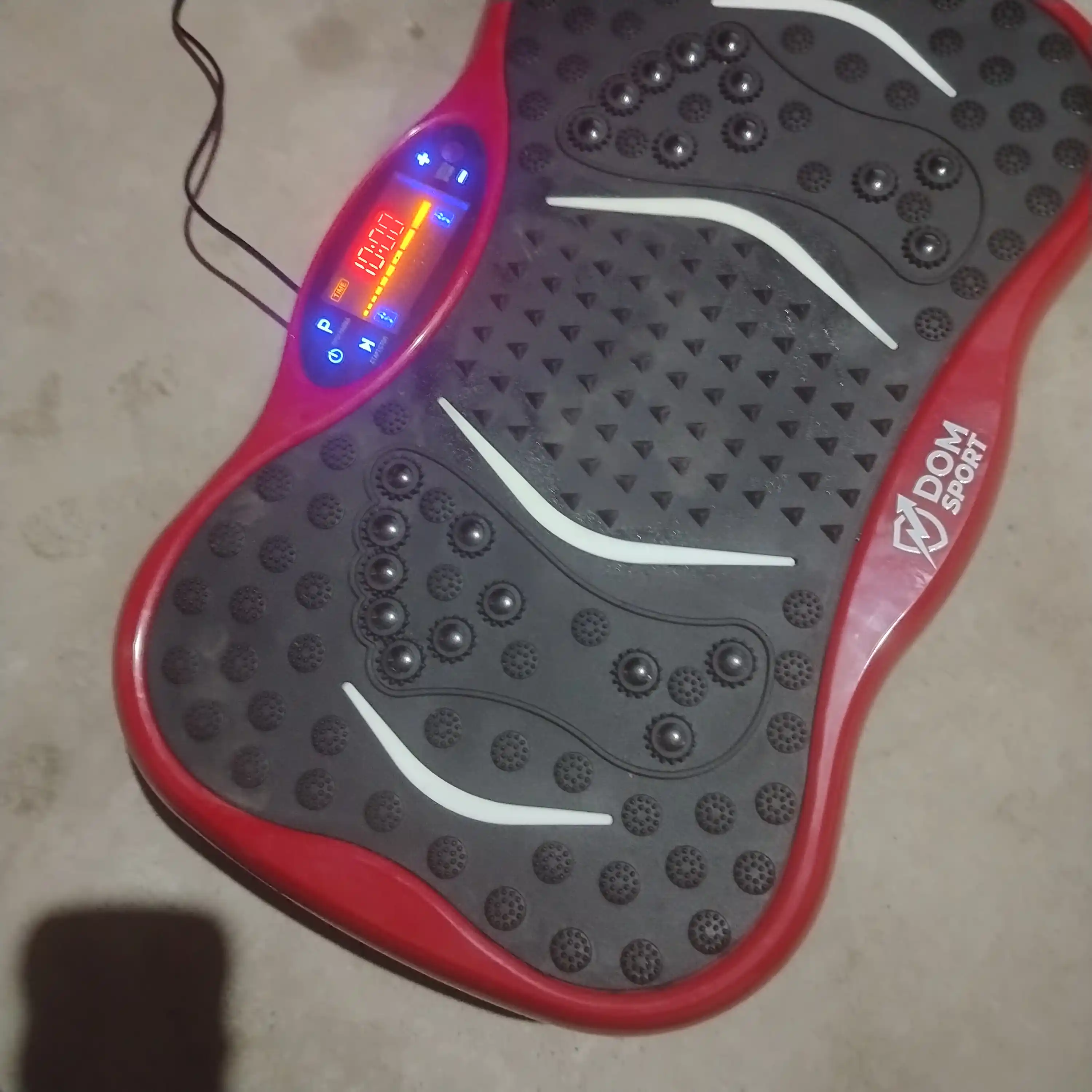 Vibroplatforma FIDGO, ozish va massaj uchun trenajyor, Bluetooth va pult bilan