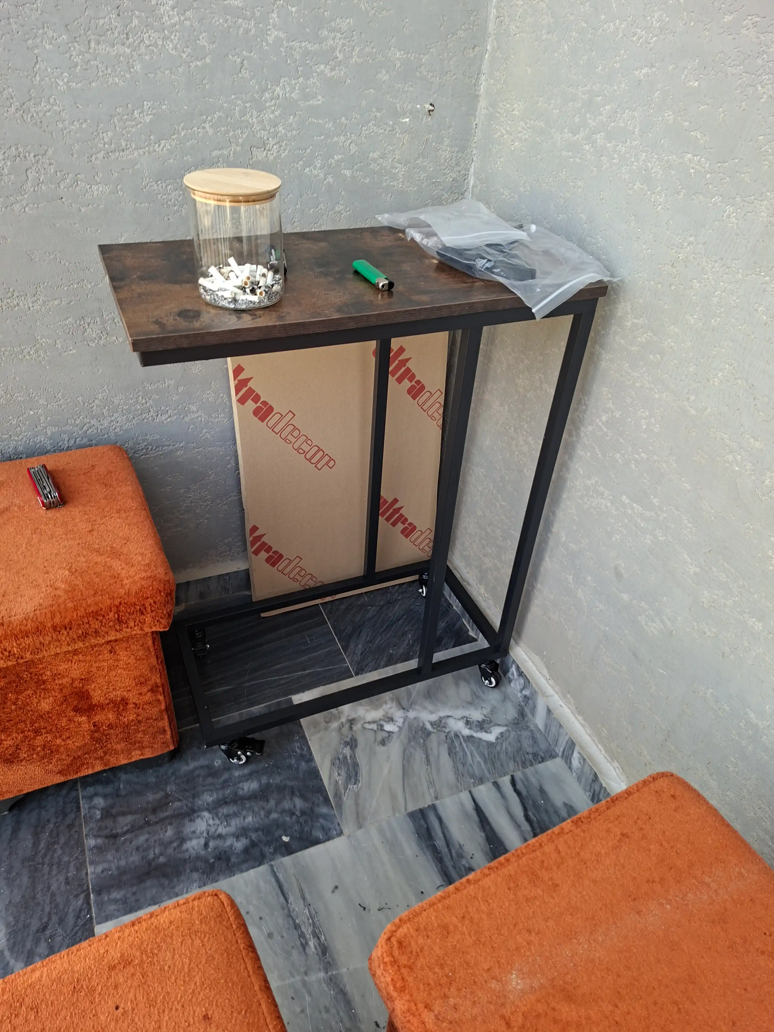 Yopiq kofe stoli, kofe, katlama, minimalist, ovqatlanish kofe stoli